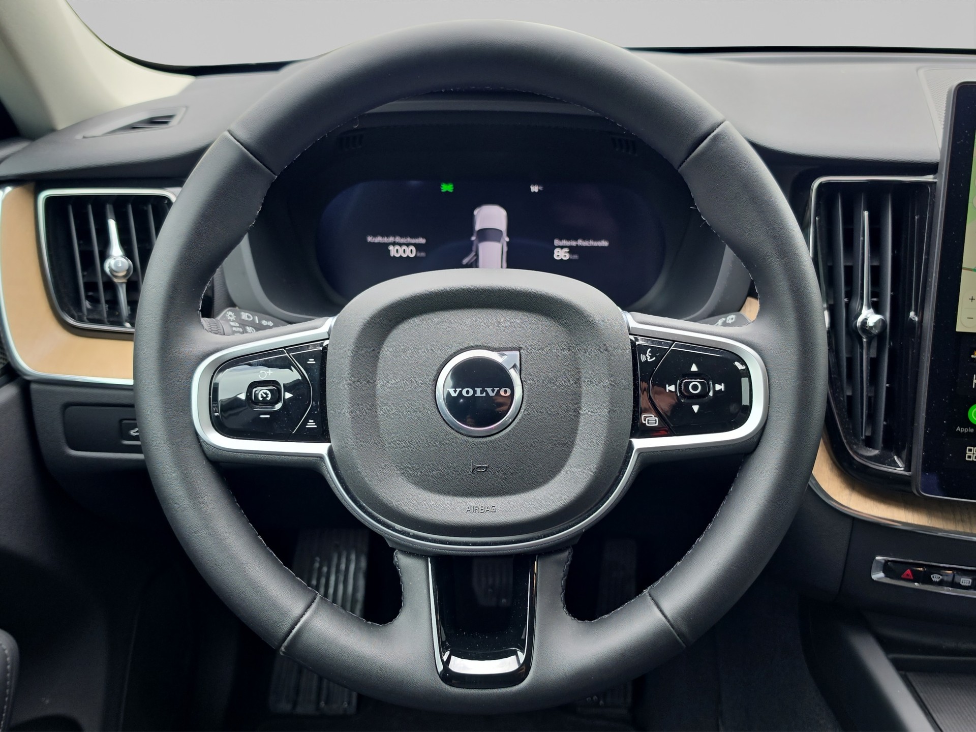 VOLVO XC60 2.0 T6 TE Plus Dark eAWD-image-11