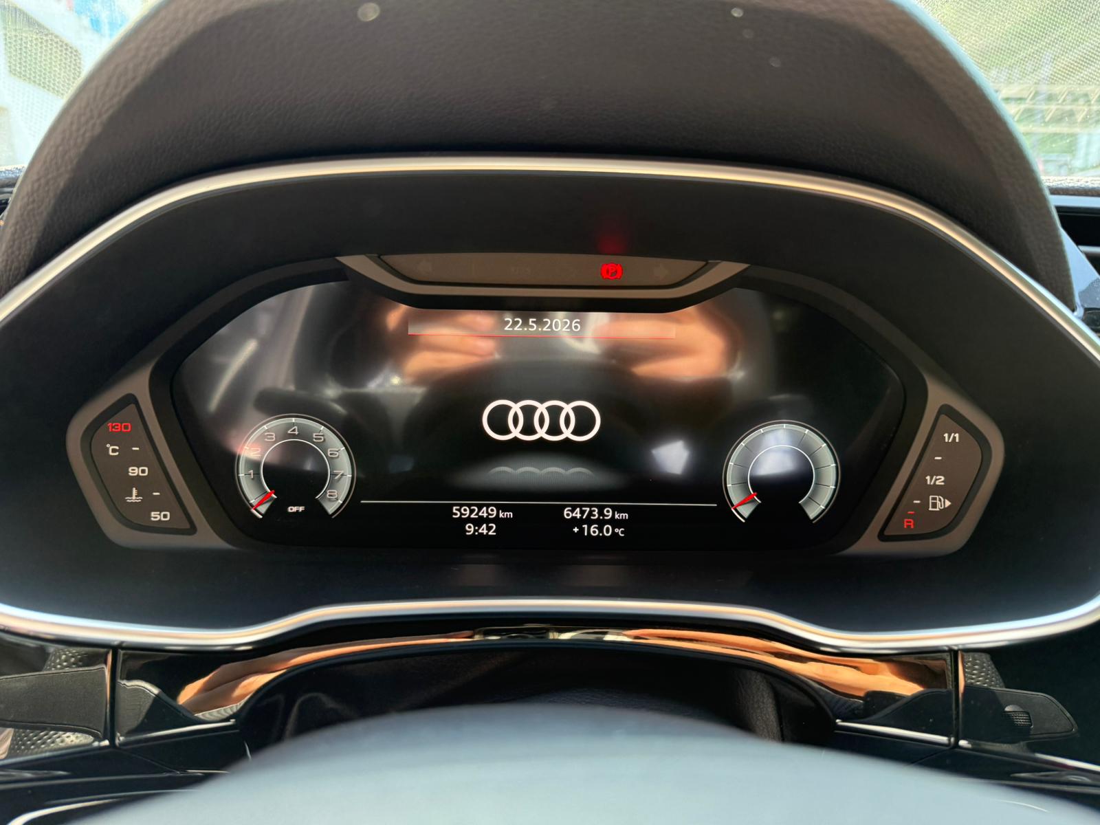 AUDI Q3 Sportback 40 TFSI S line quattro S-tronic-image-7