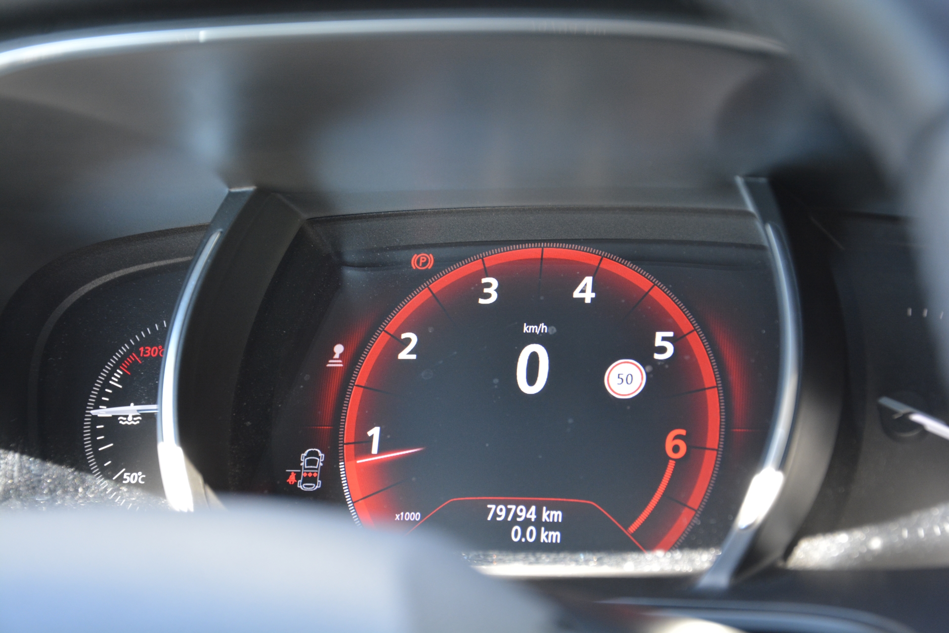 RENAULT Mégane 1.2 TCe 130 Zen-image-10