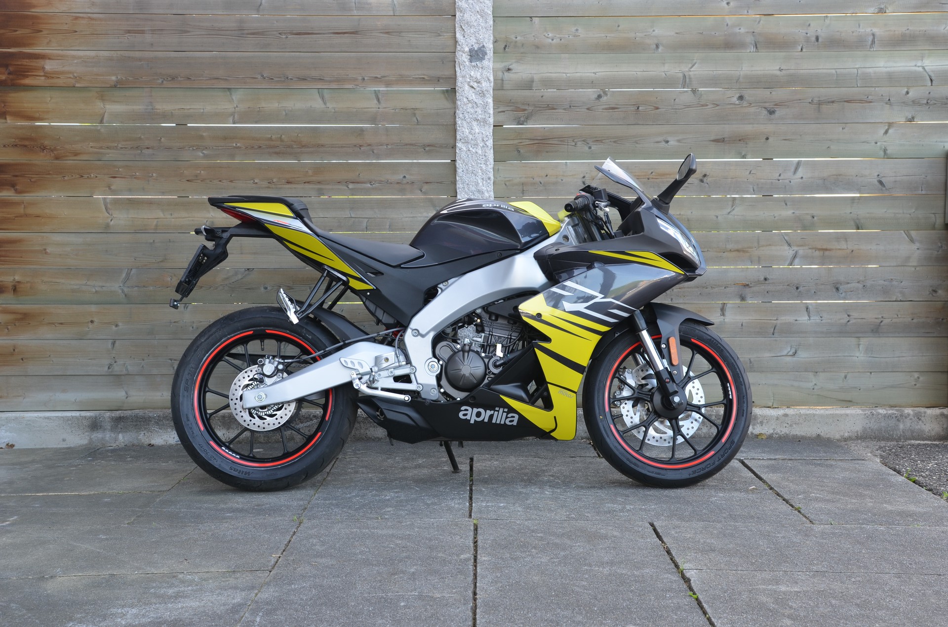 APRILIA RS 125 E5+