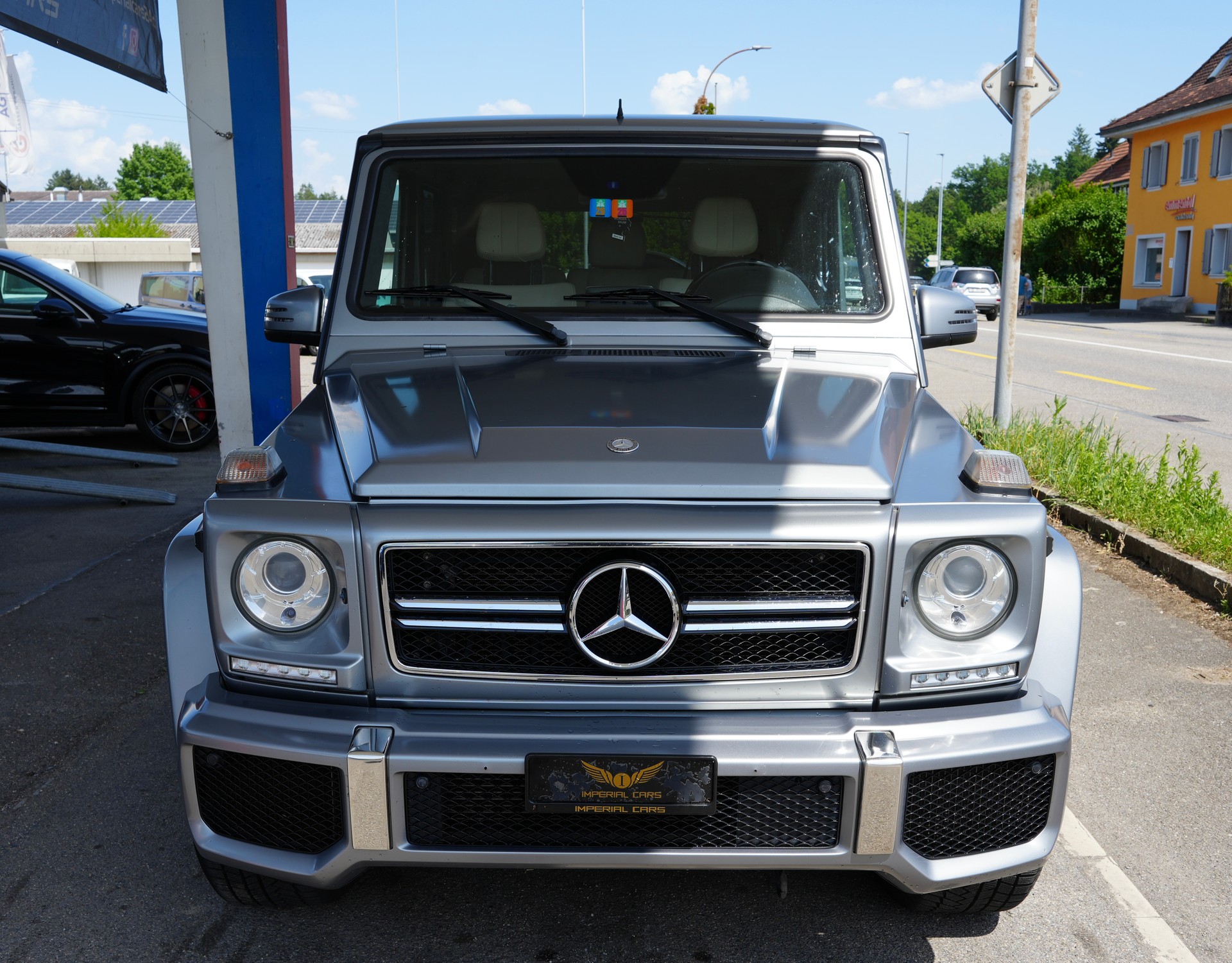 MERCEDES-BENZ G 63 AMG Automatic ** RESERVIERT **-image-6