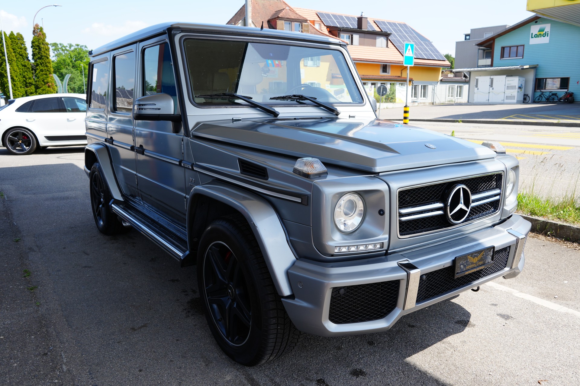 MERCEDES-BENZ G 63 AMG Automatic ** RESERVIERT **-image-5