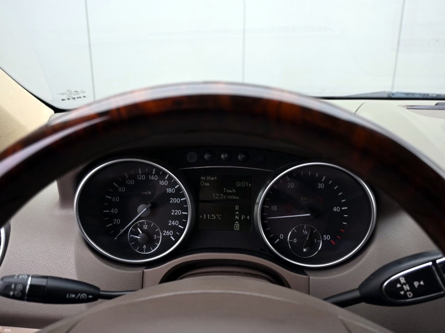 MERCEDES-BENZ ML 320 CDI 4Matic 7G-Tronic-image-9