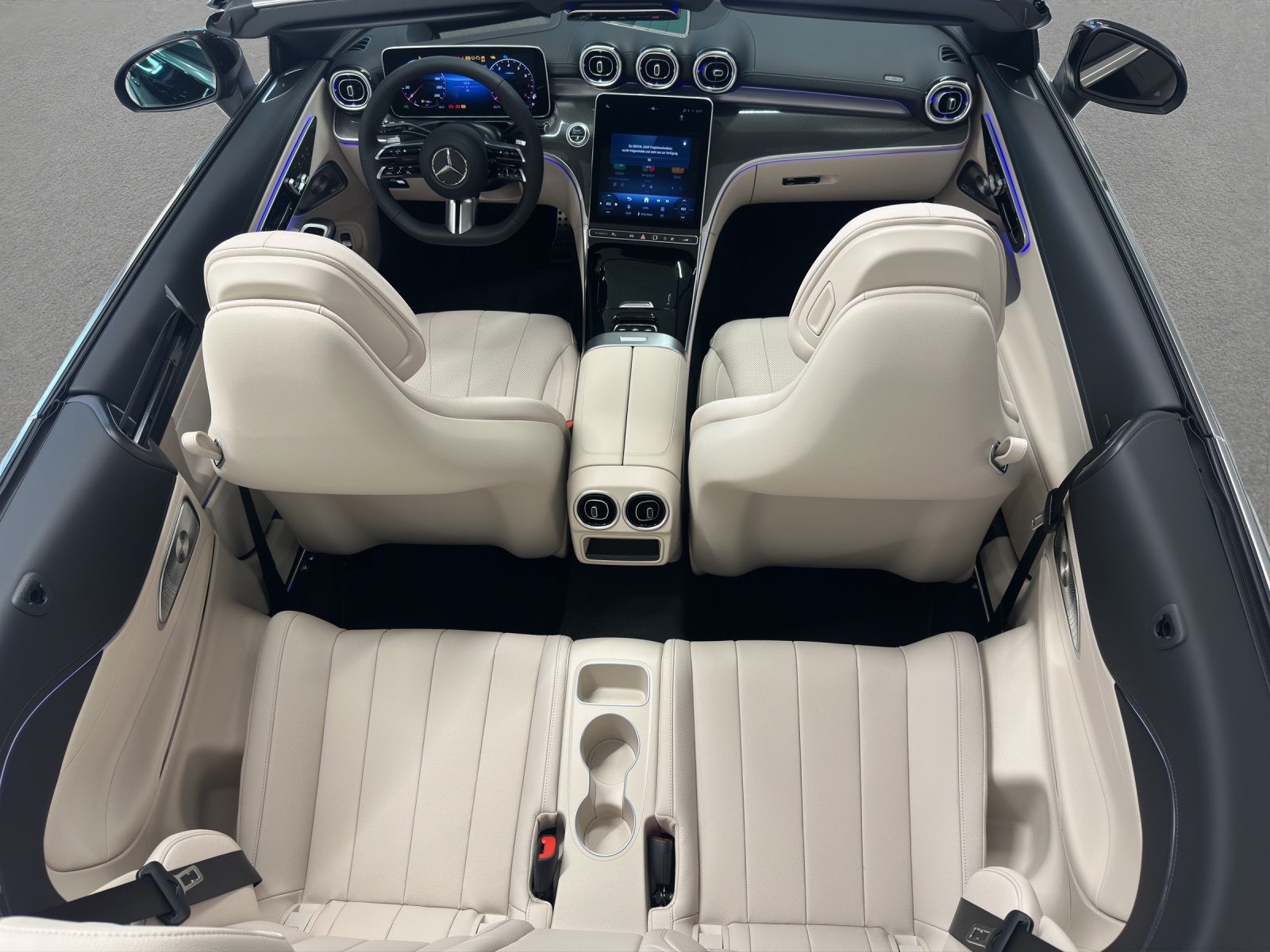 MERCEDES-BENZ CLE 200 Cabrio 4Matic 9G-Tronic-image-8