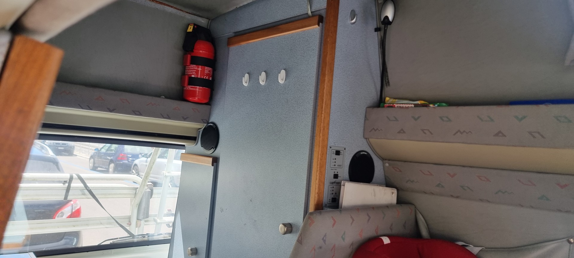 VW 2.5TDI Camper Carthago Werksausbau-image-6