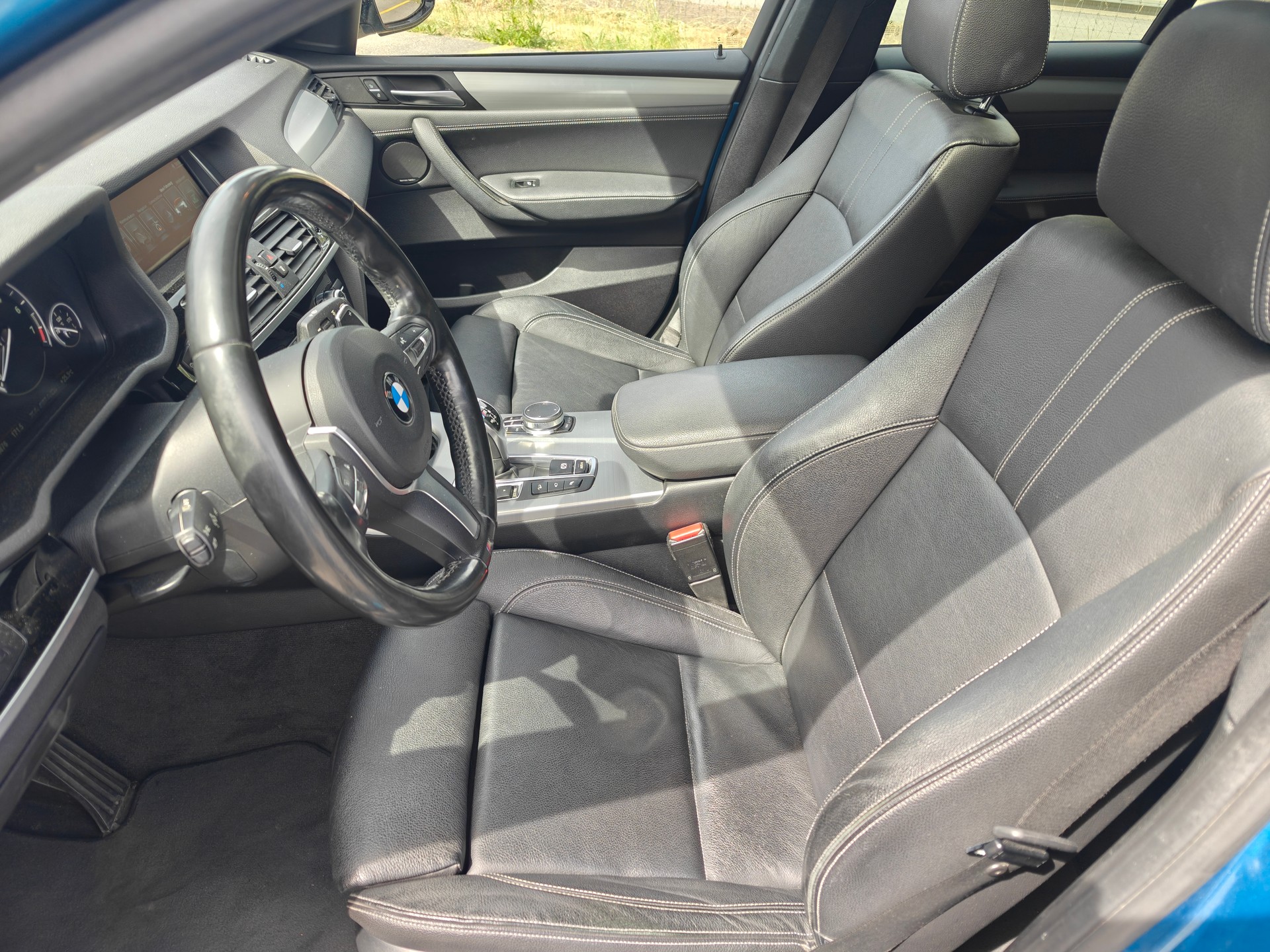 BMW X4 M 40i Steptronic-image-10