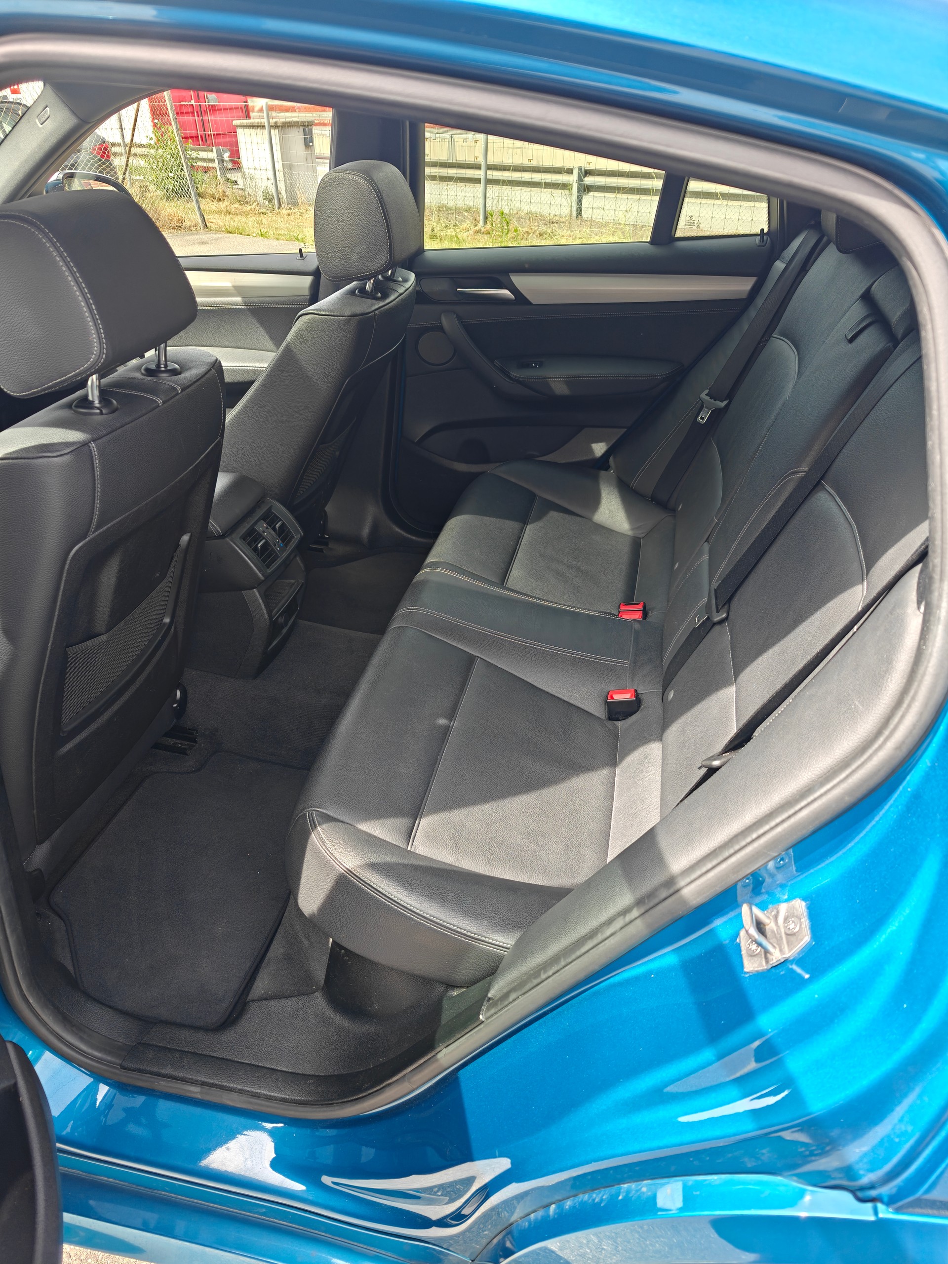 BMW X4 M 40i Steptronic-image-7