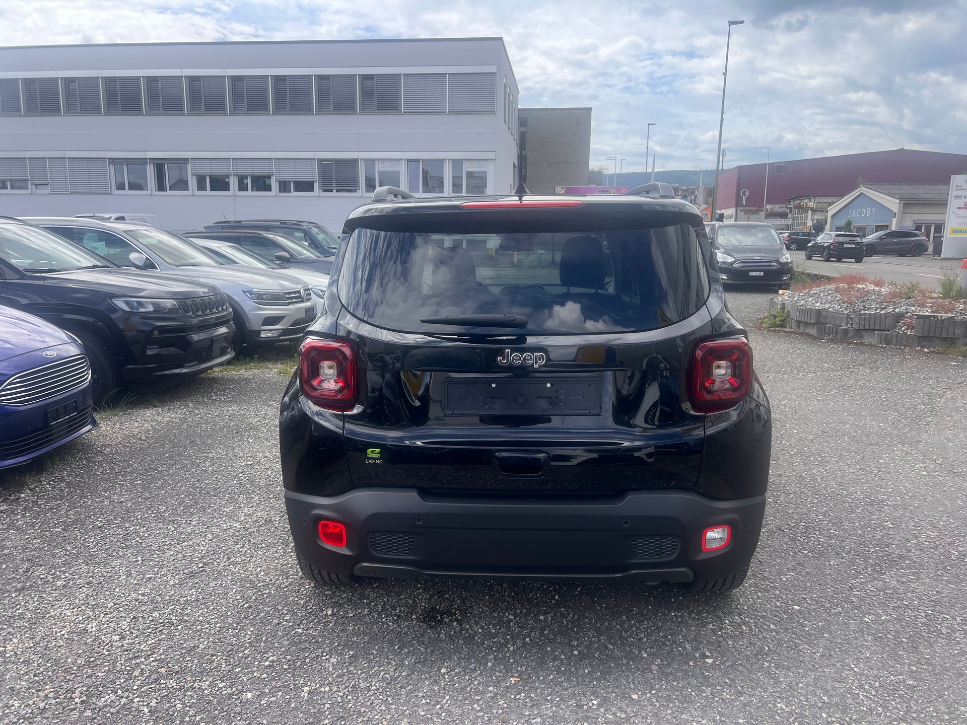 JEEP Renegade 1.5 MHEV Swiss Limited Plus-showroom-element-3