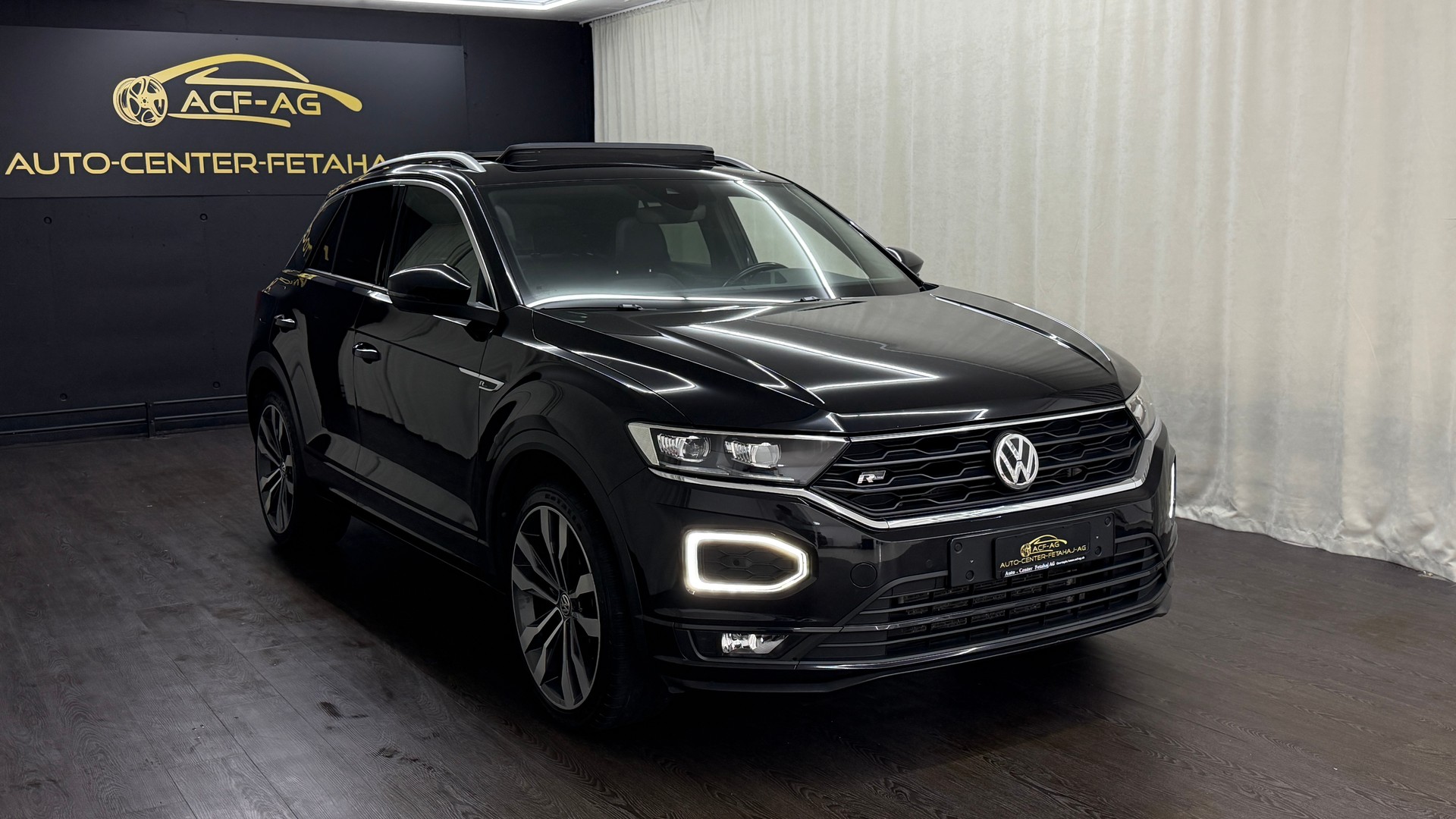 VW T-Roc 2.0 TDI SCR Sport DSG 4Motion-showroom-element-2