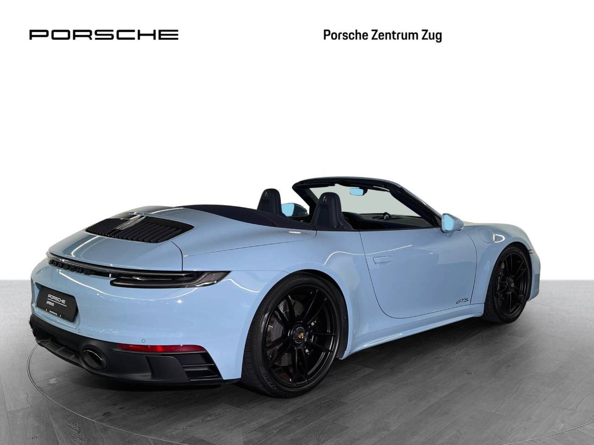 PORSCHE 911 Carrera 4 GTS Cabriolet-image-8