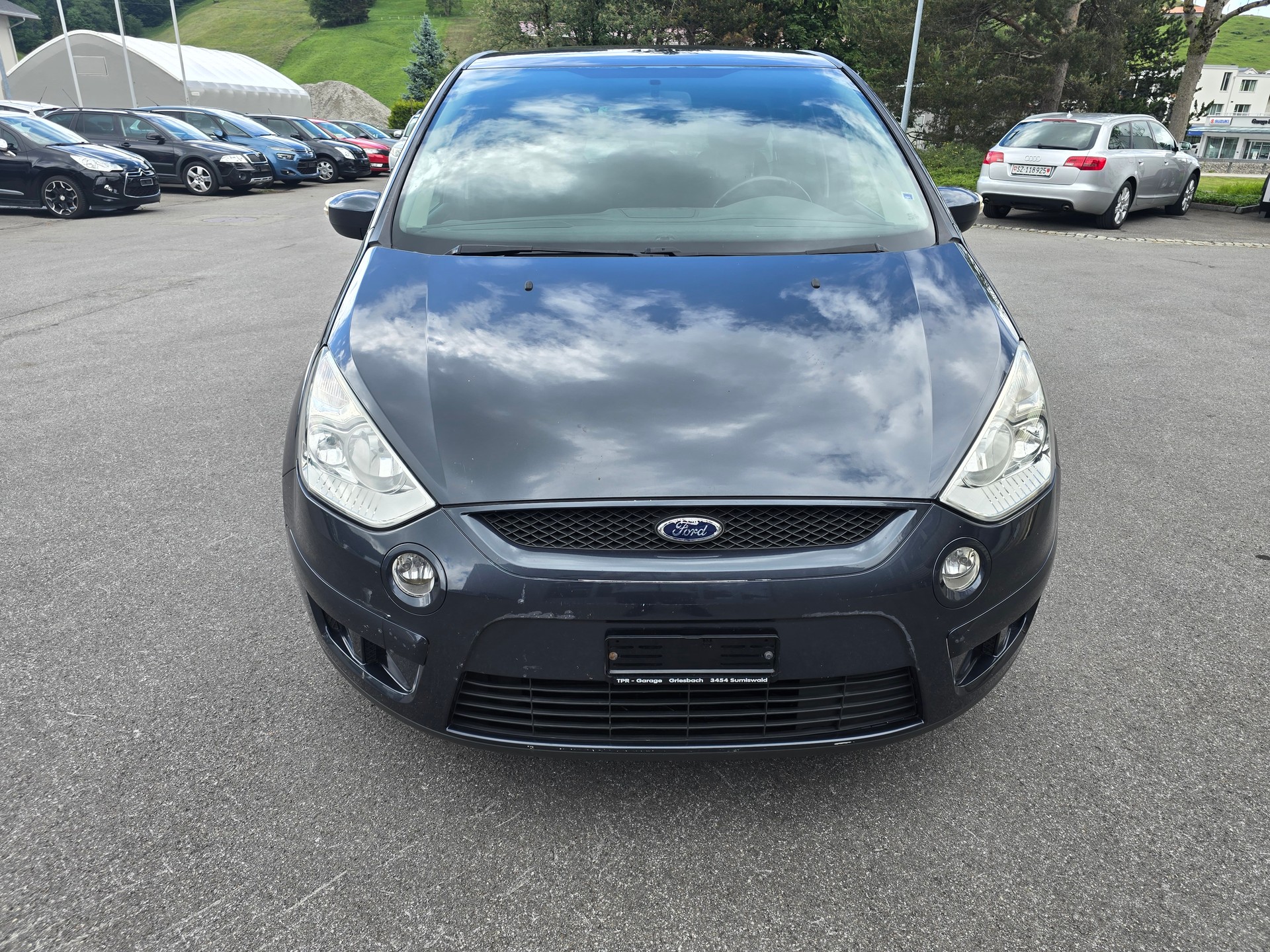 FORD S-Max 2.0i Ambiente-image-0