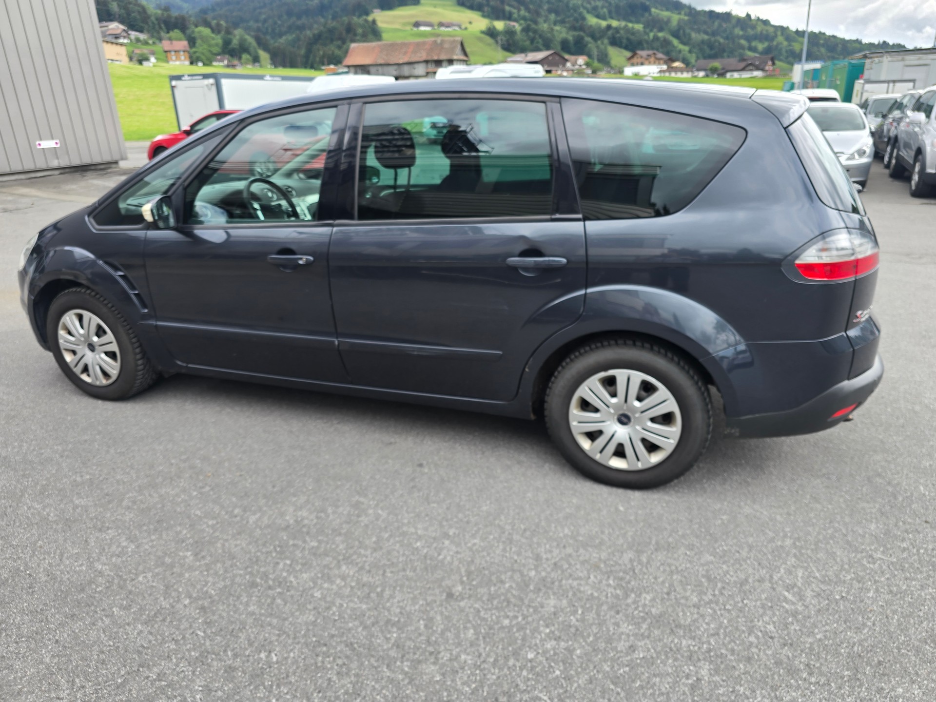 FORD S-Max 2.0i Ambiente-image-7