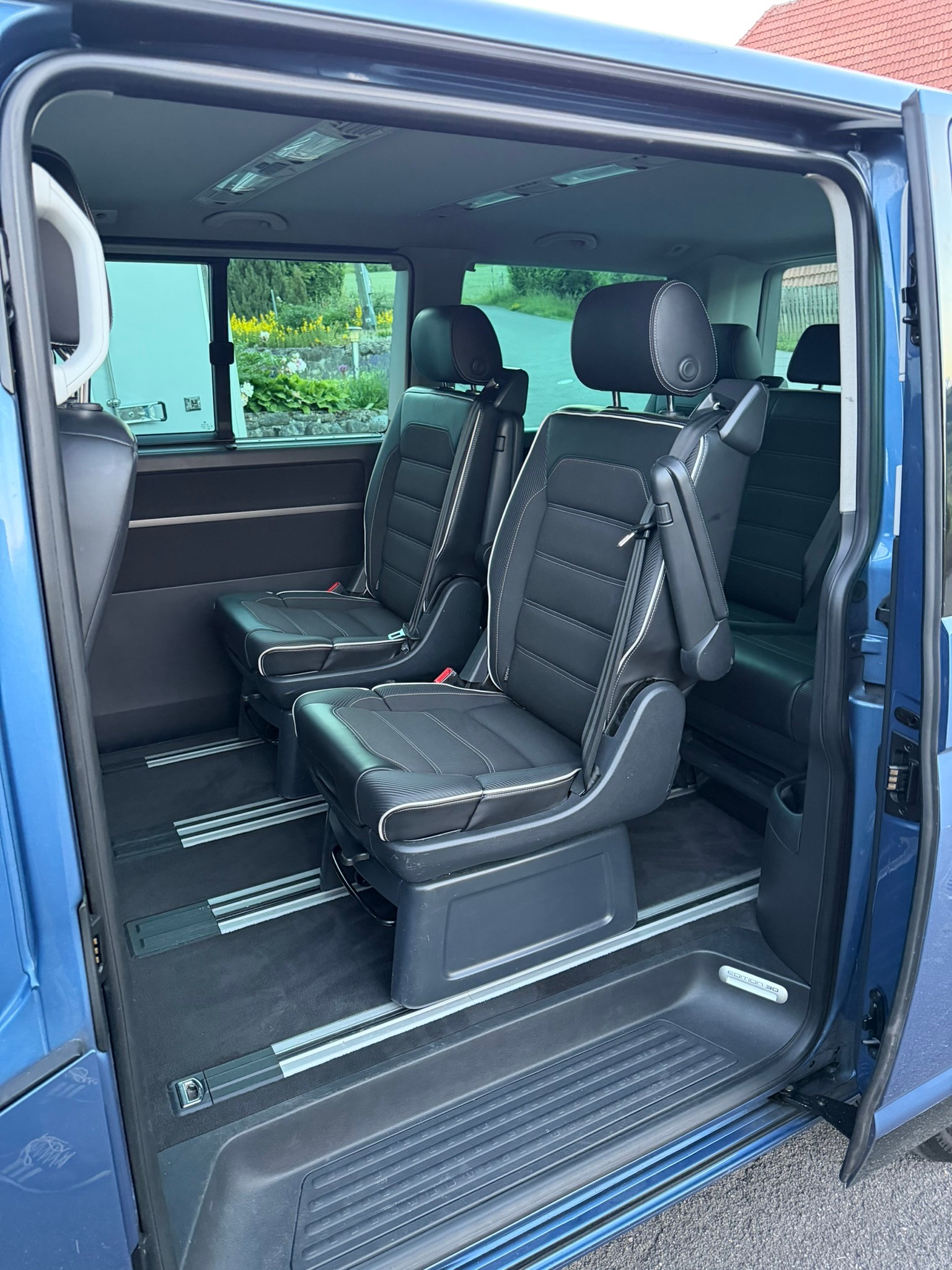 VW 2.0 TDI 4M Edition 30 DSG-image-3