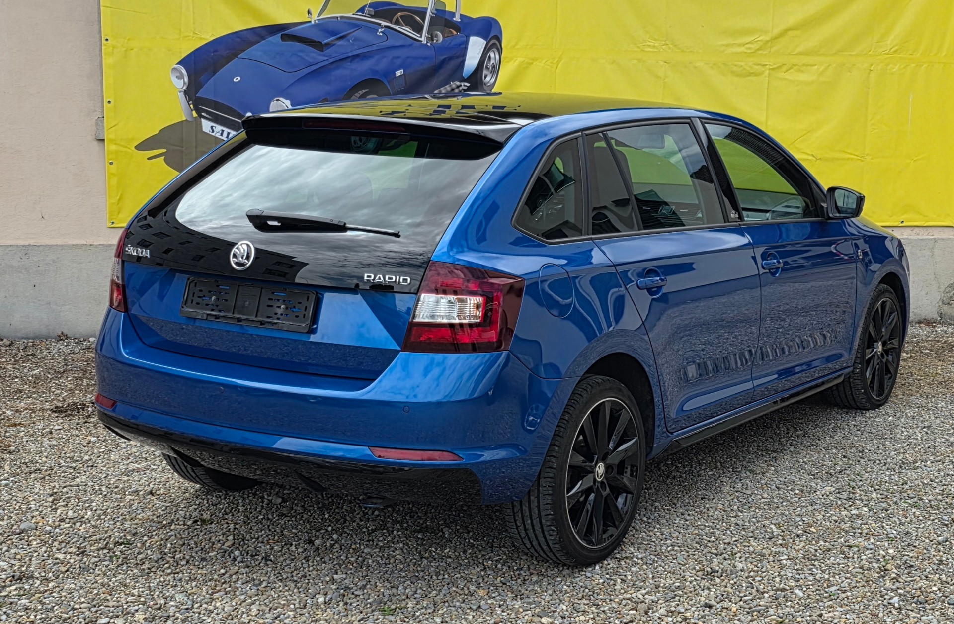 SKODA Rapid Spaceback 1.6 TDI Monte Carlo-image-4