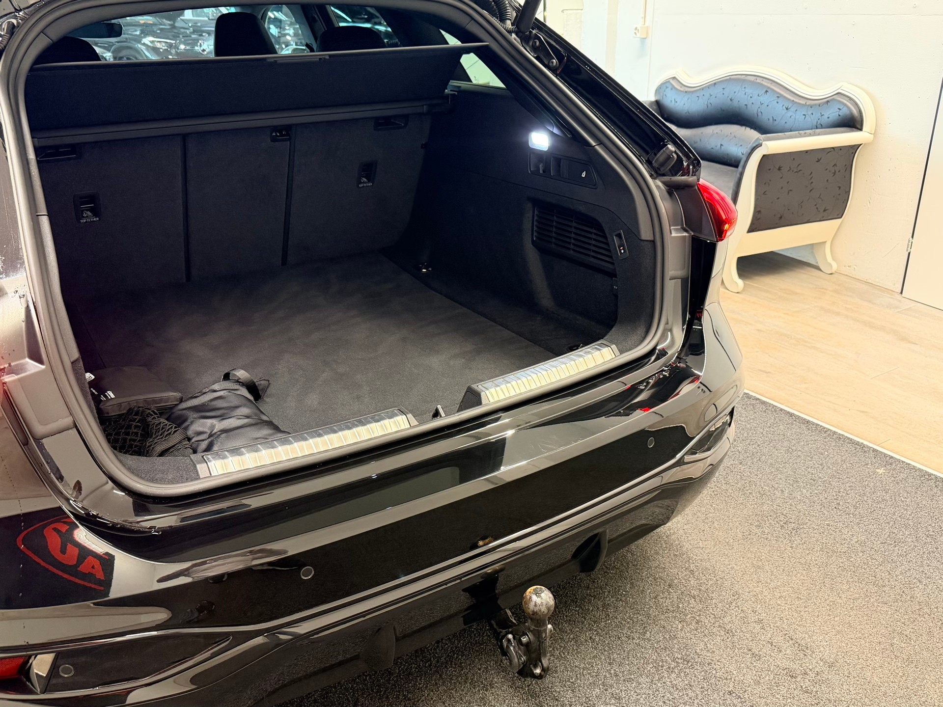 AUDI A5 Avant TDI quattro 150 kW S tronic-image-9