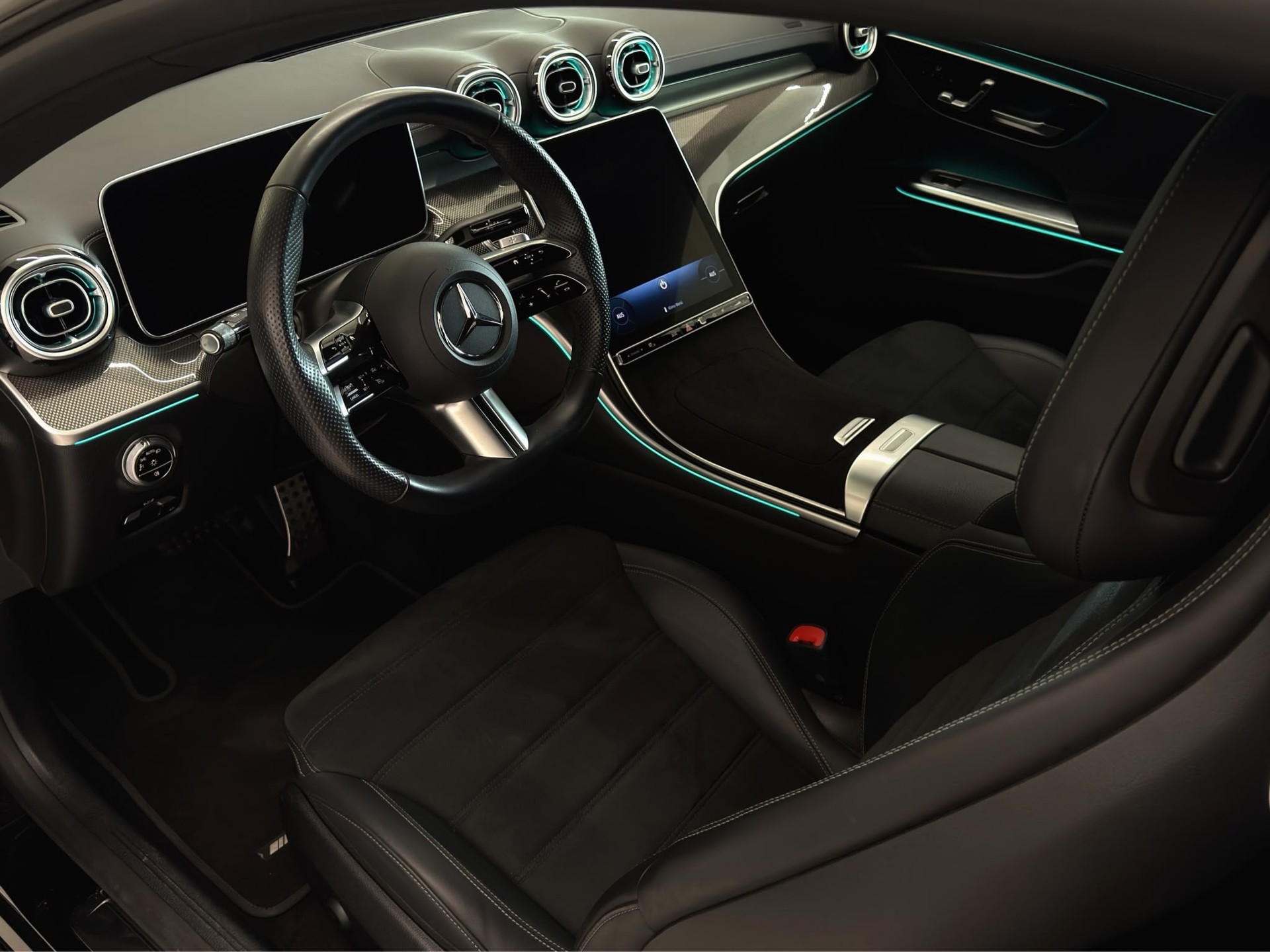MERCEDES-BENZ CLE 200 Coupé 4Matic 9G-Tronic-image-12