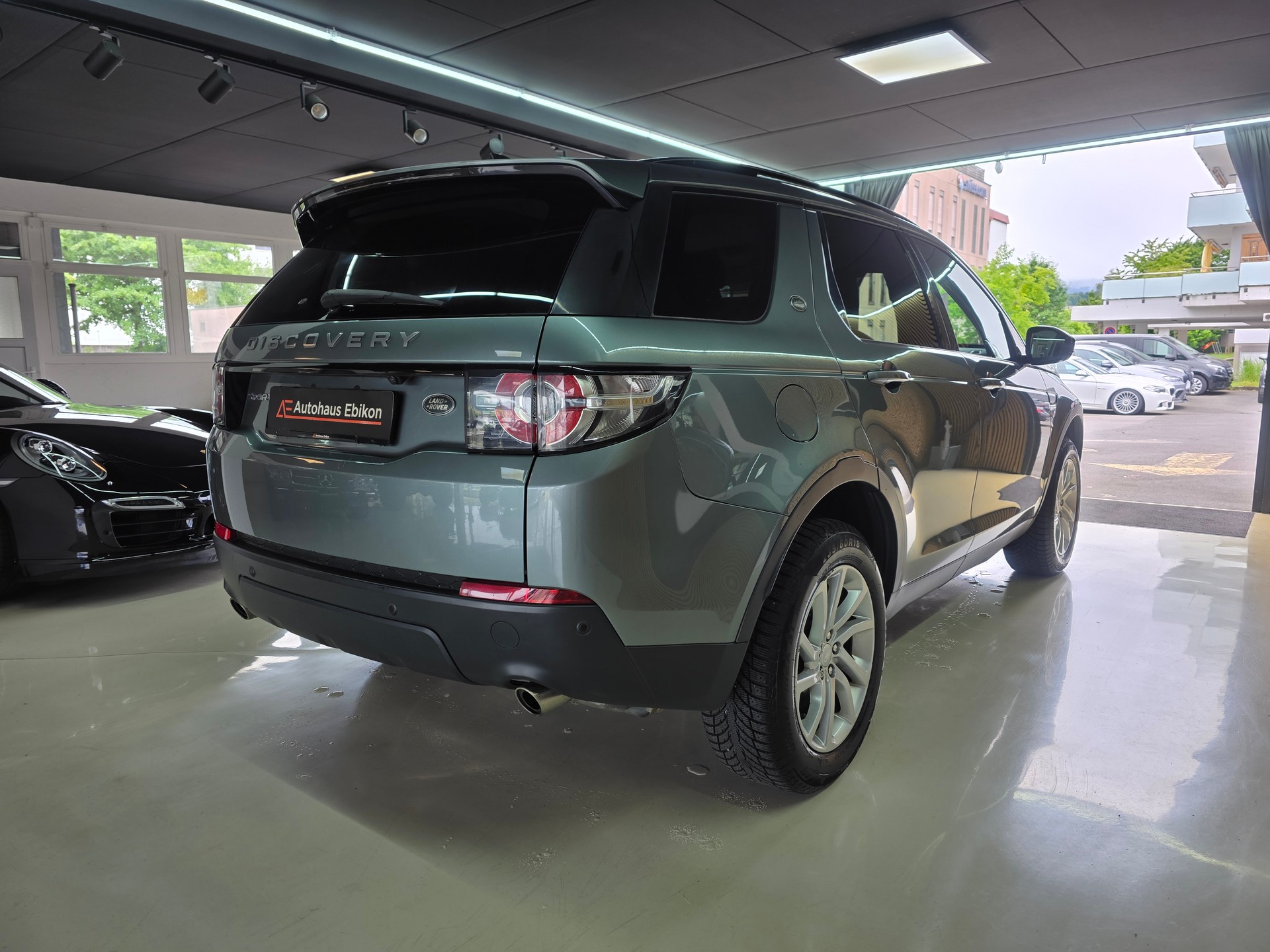 LAND ROVER Discovery Sport 2.0 TD4 Pure AT9-image-6