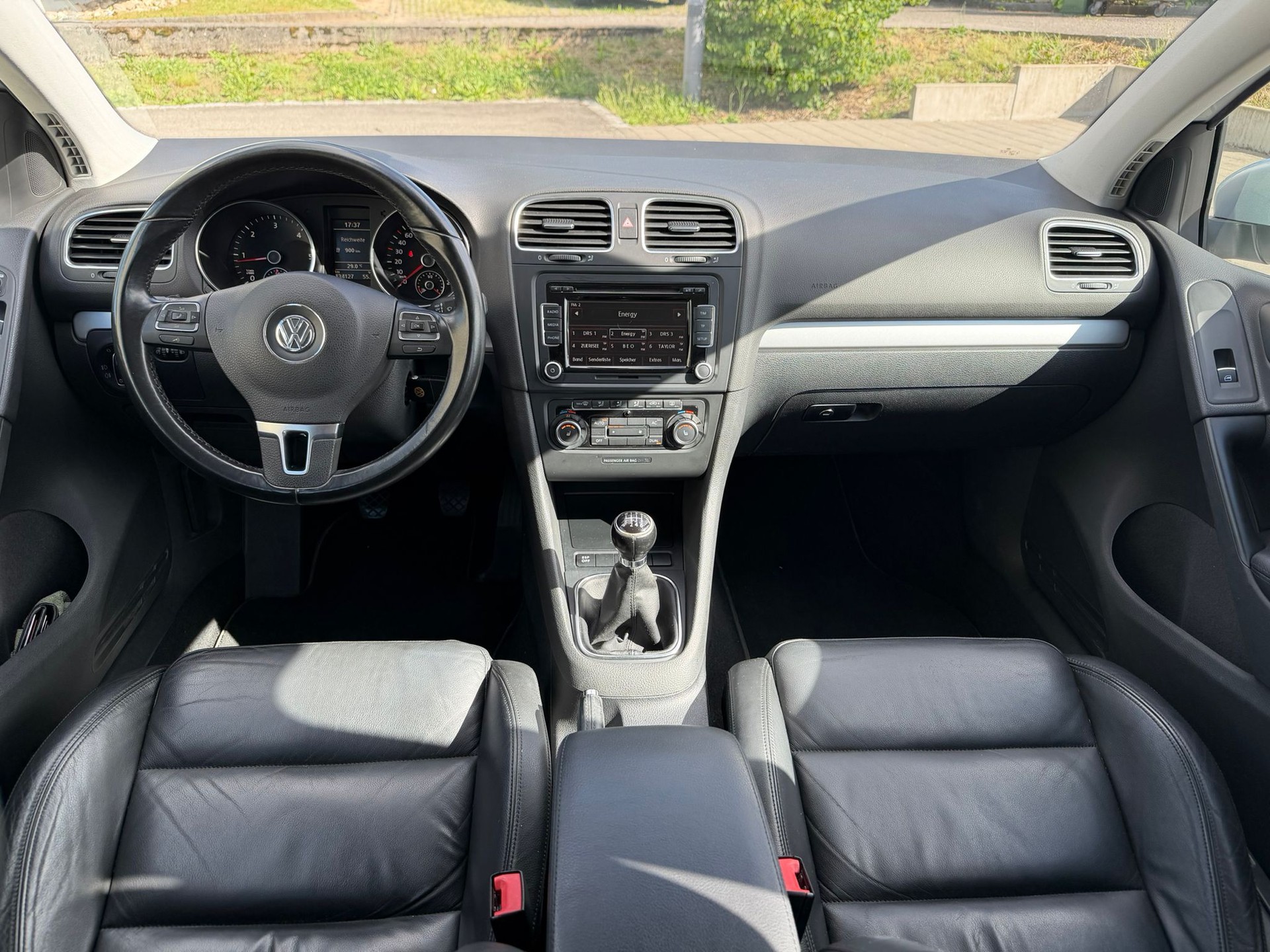VW Golf 2.0 TDI Highline-image-8