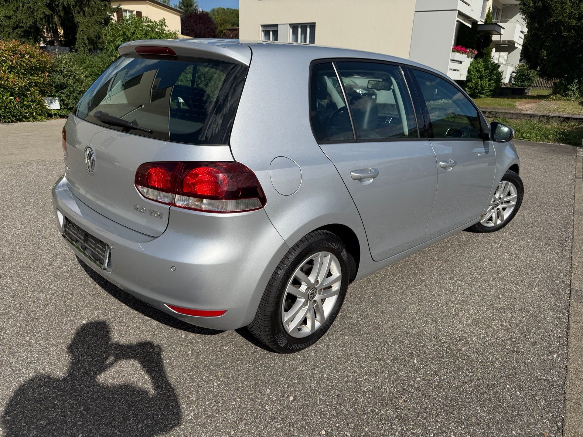 VW Golf 2.0 TDI Highline-image-5