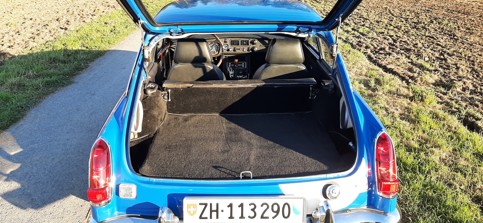 MG GT-image-6