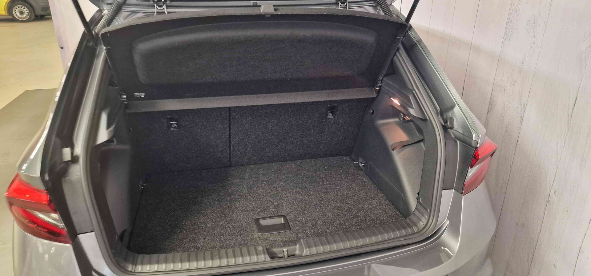 SKODA Fabia 1.0 TSI Monte Carlo DSG-image-18