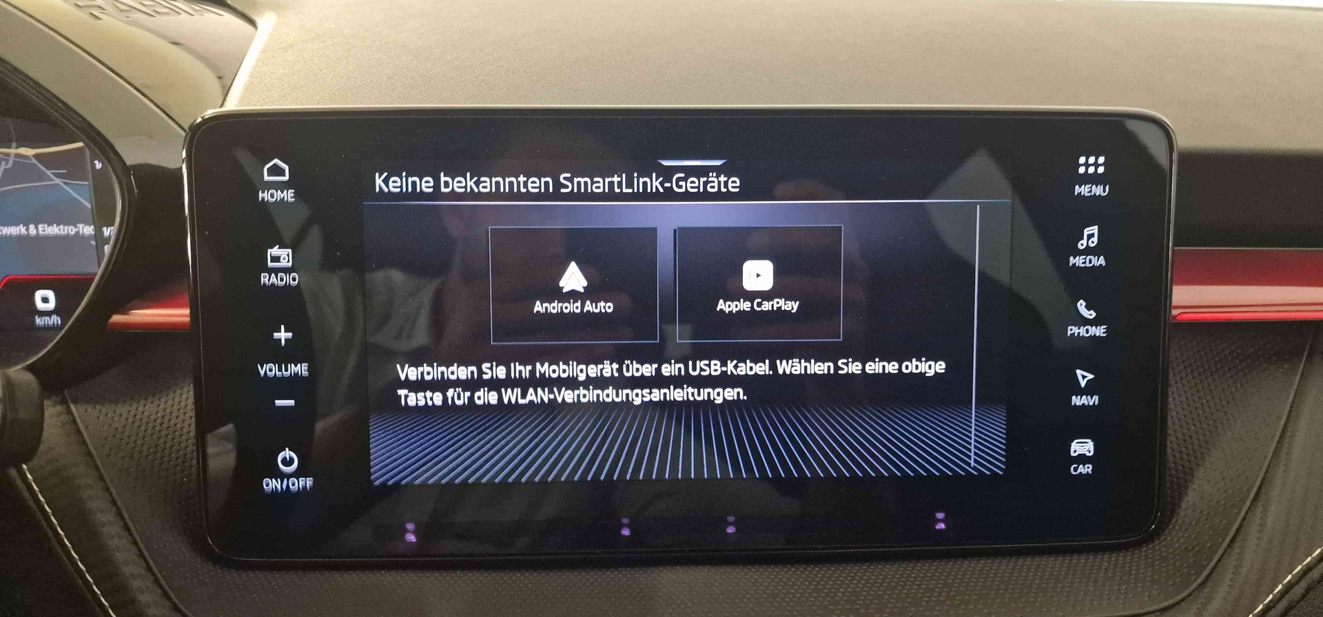 SKODA Fabia 1.0 TSI Monte Carlo DSG-image-9
