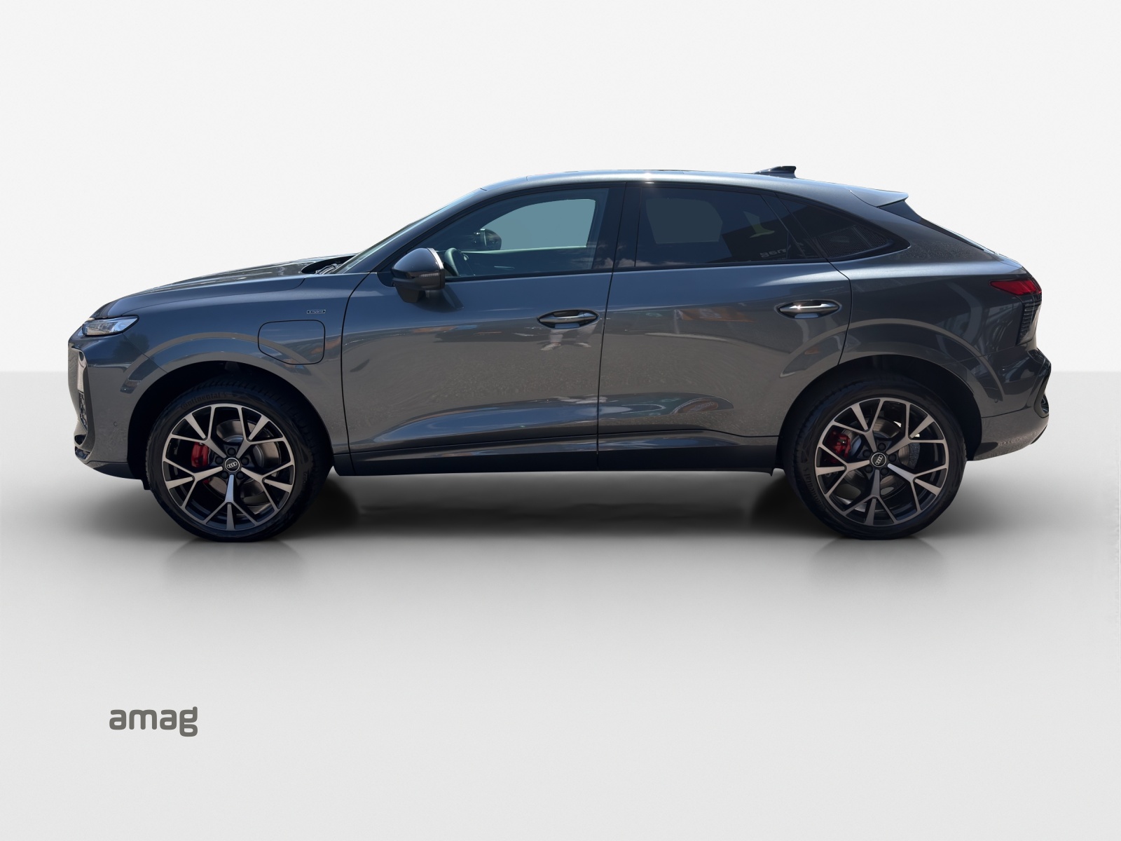 AUDI Q3 Sportback e-hybrid 200 kW S tronig-image-1