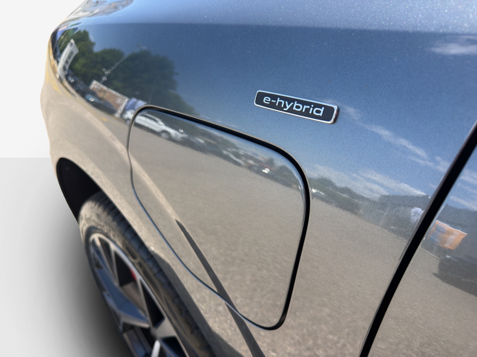 AUDI Q3 Sportback e-hybrid 200 kW S tronig-image-14