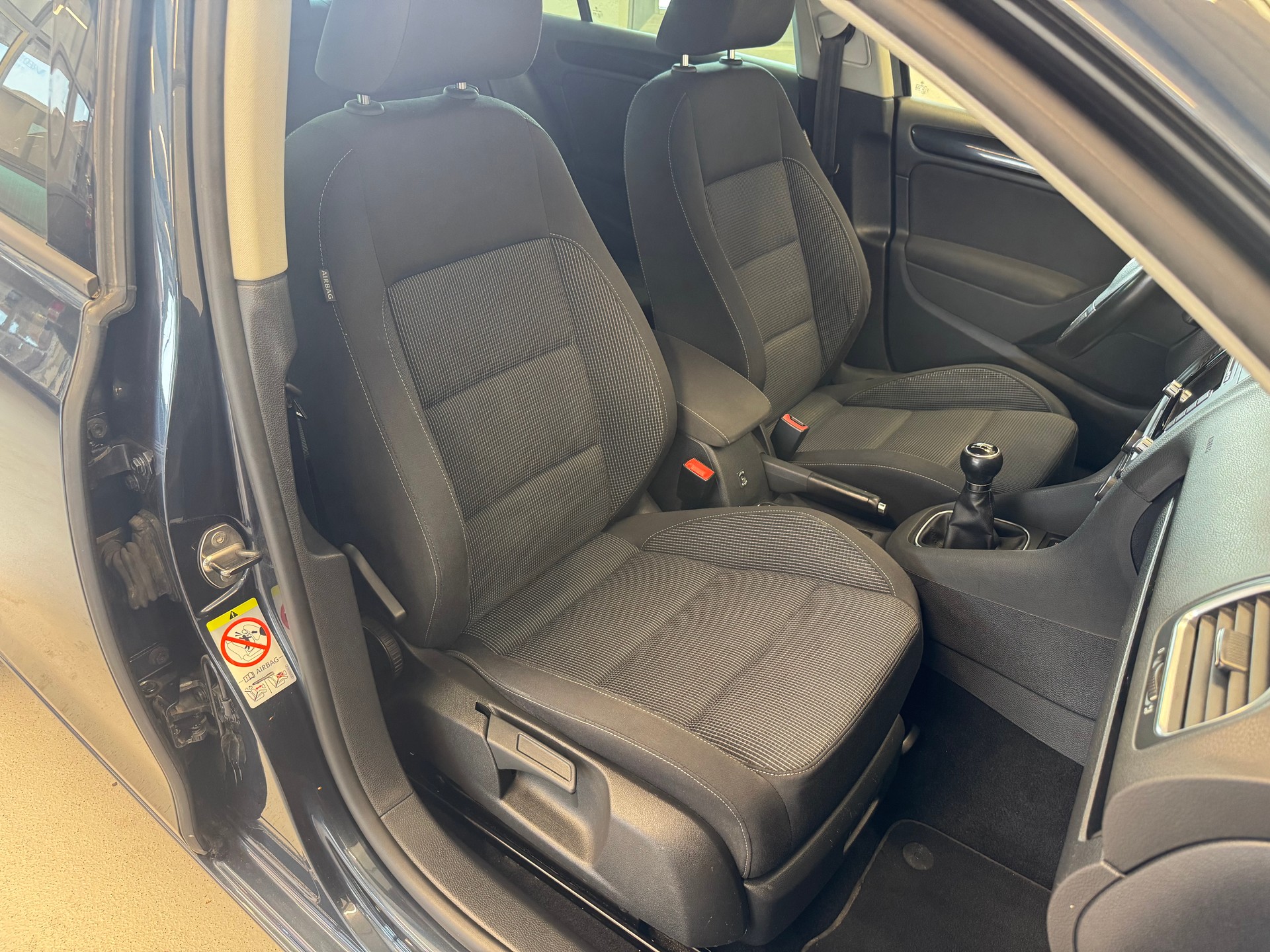 VW Golf 1.4 TSI Comfortline-image-10