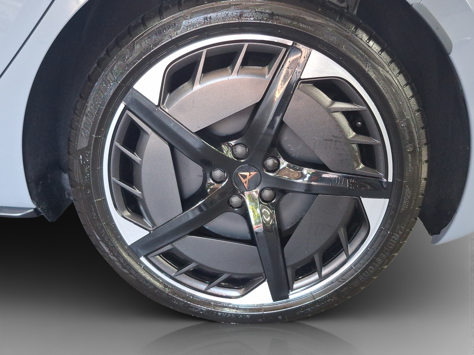 CUPRA Born 77 kWh e-Boost-image-14
