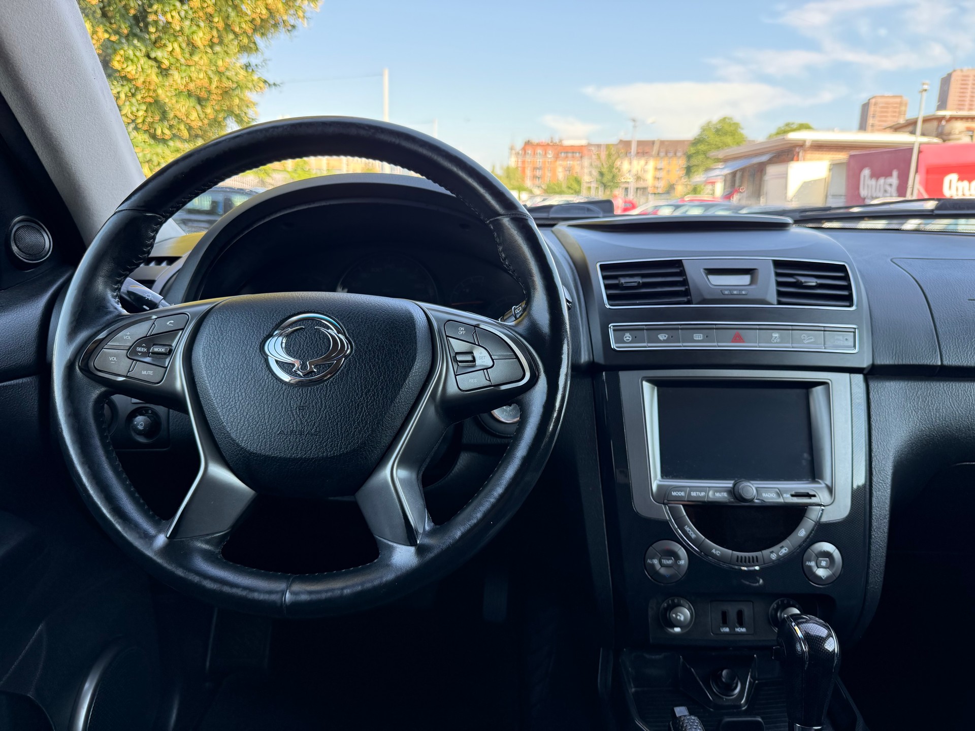 KGM-SsangYong Rexton RX220 e-XDi Sapphire 4WD Automatic-image-10