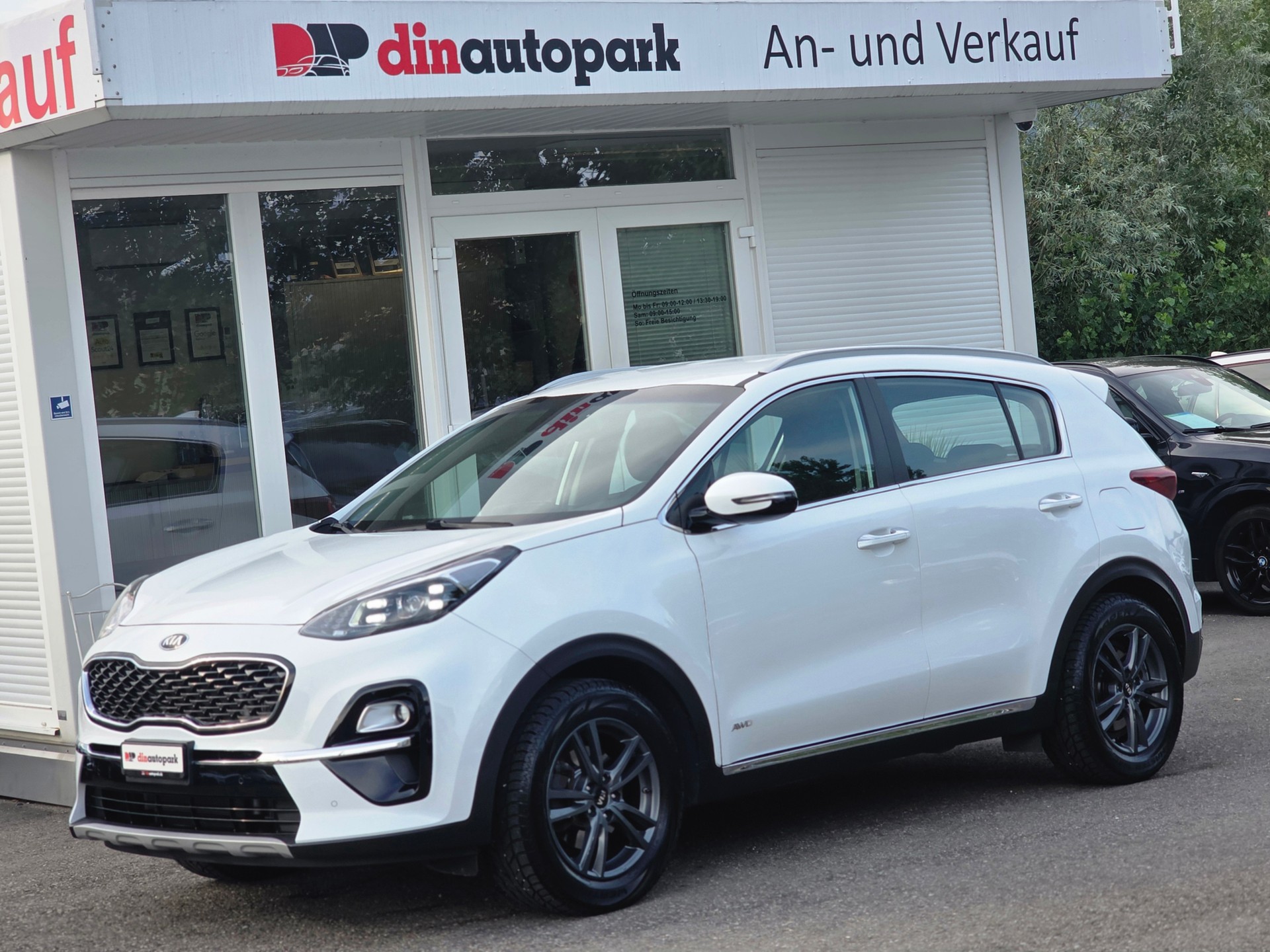 KIA Sportage 1.6CRDi Mild Hybrid Power 2020 4WD Automat * CH-Fahrzeug * Frisch ab MFK * TOP Zustand *-image-0