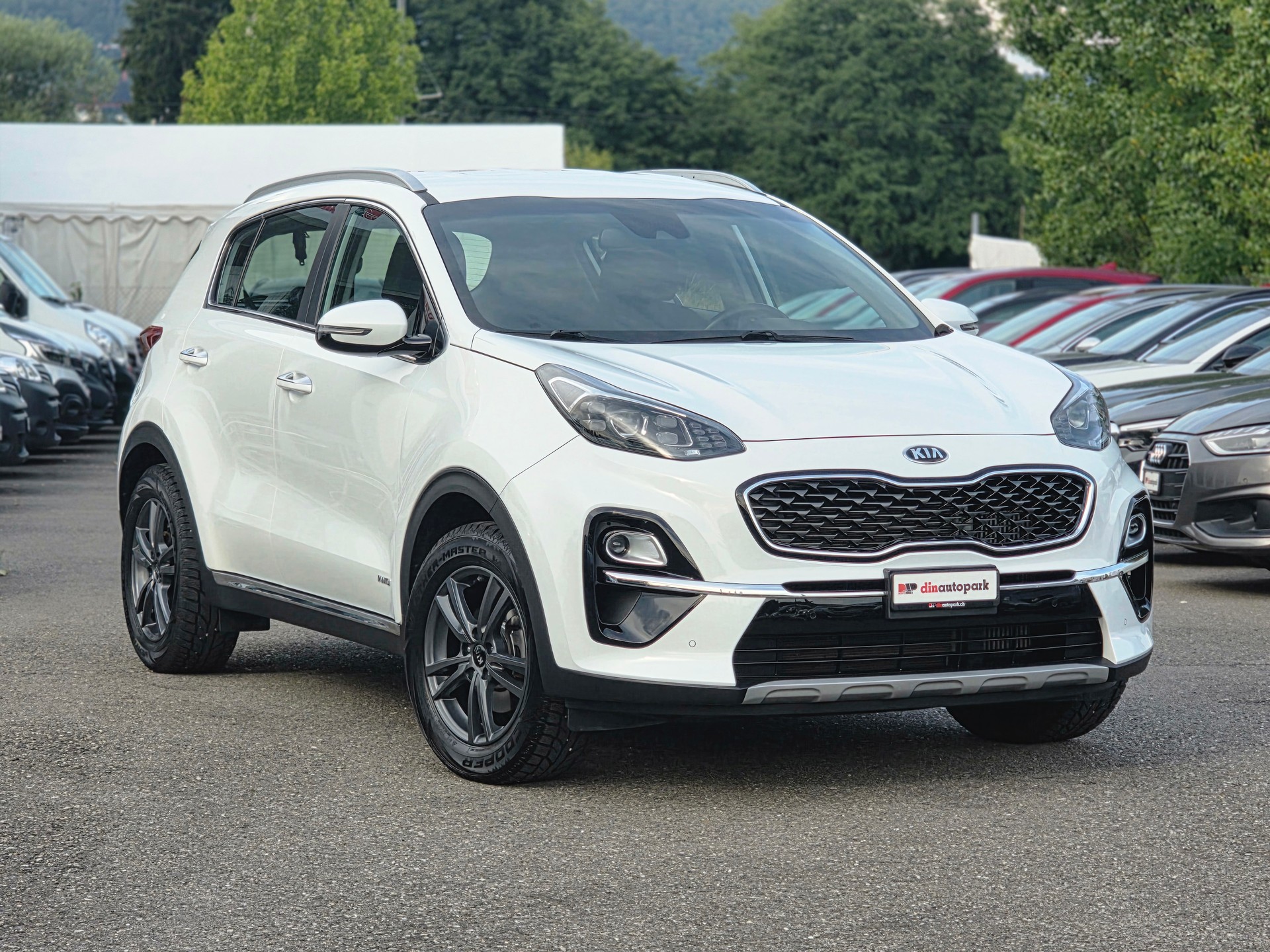 KIA Sportage 1.6CRDi Mild Hybrid Power 2020 4WD Automat * CH-Fahrzeug * Frisch ab MFK * TOP Zustand *-image-3