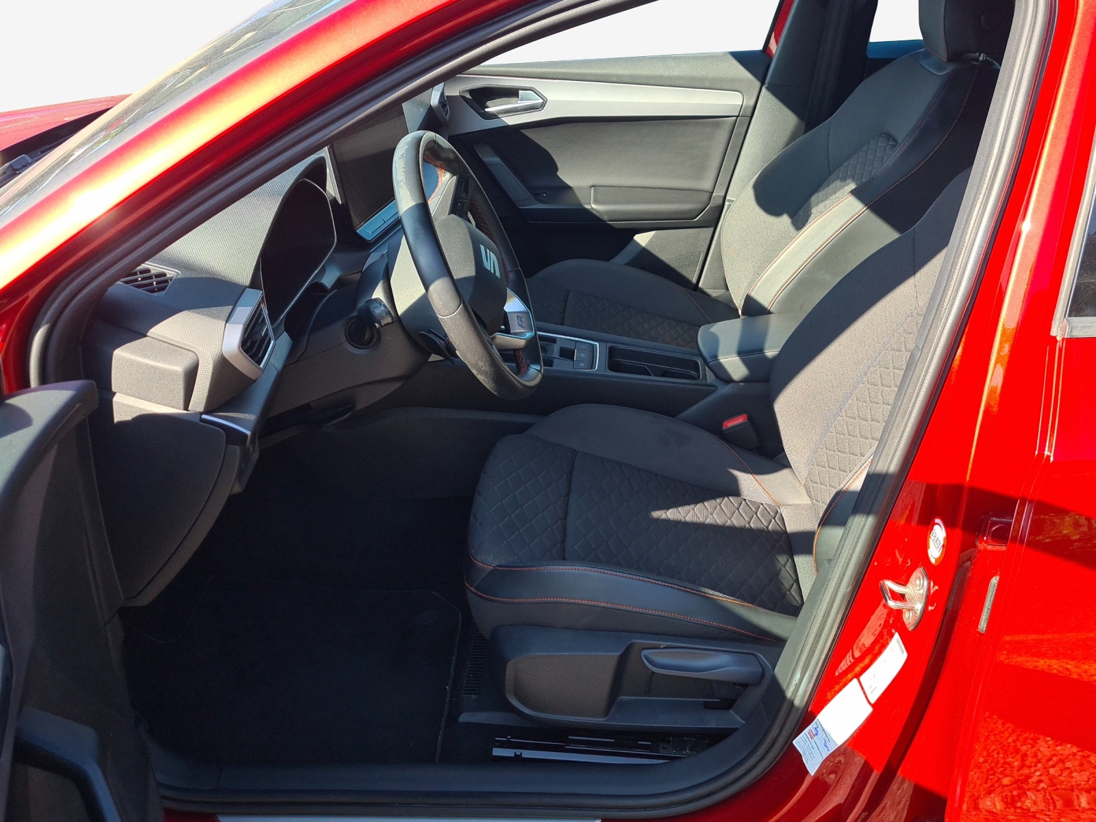 SEAT Leon 1.5 eTSI mHEV DSG FR-image-7