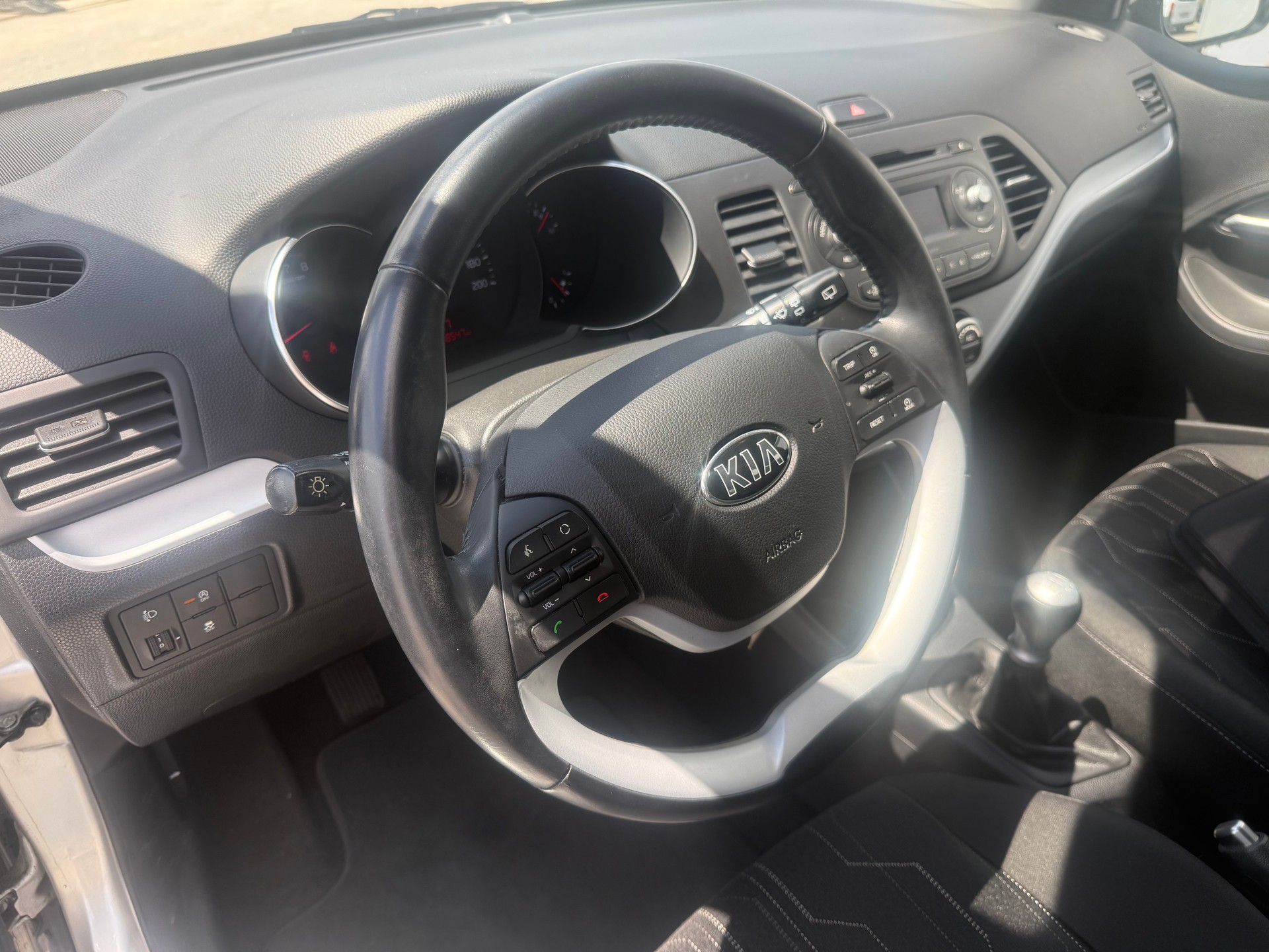KIA Picanto 1.2 CVVT Style (erst 18,500 Km)-image-10
