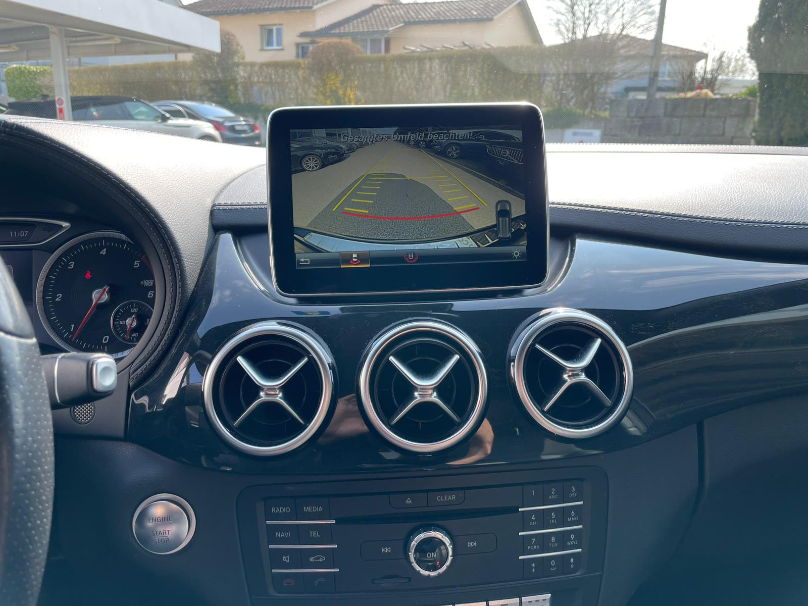 MERCEDES-BENZ B 220 CDI Swiss Star Edition Urban 4Matic 7G-DCT-image-11
