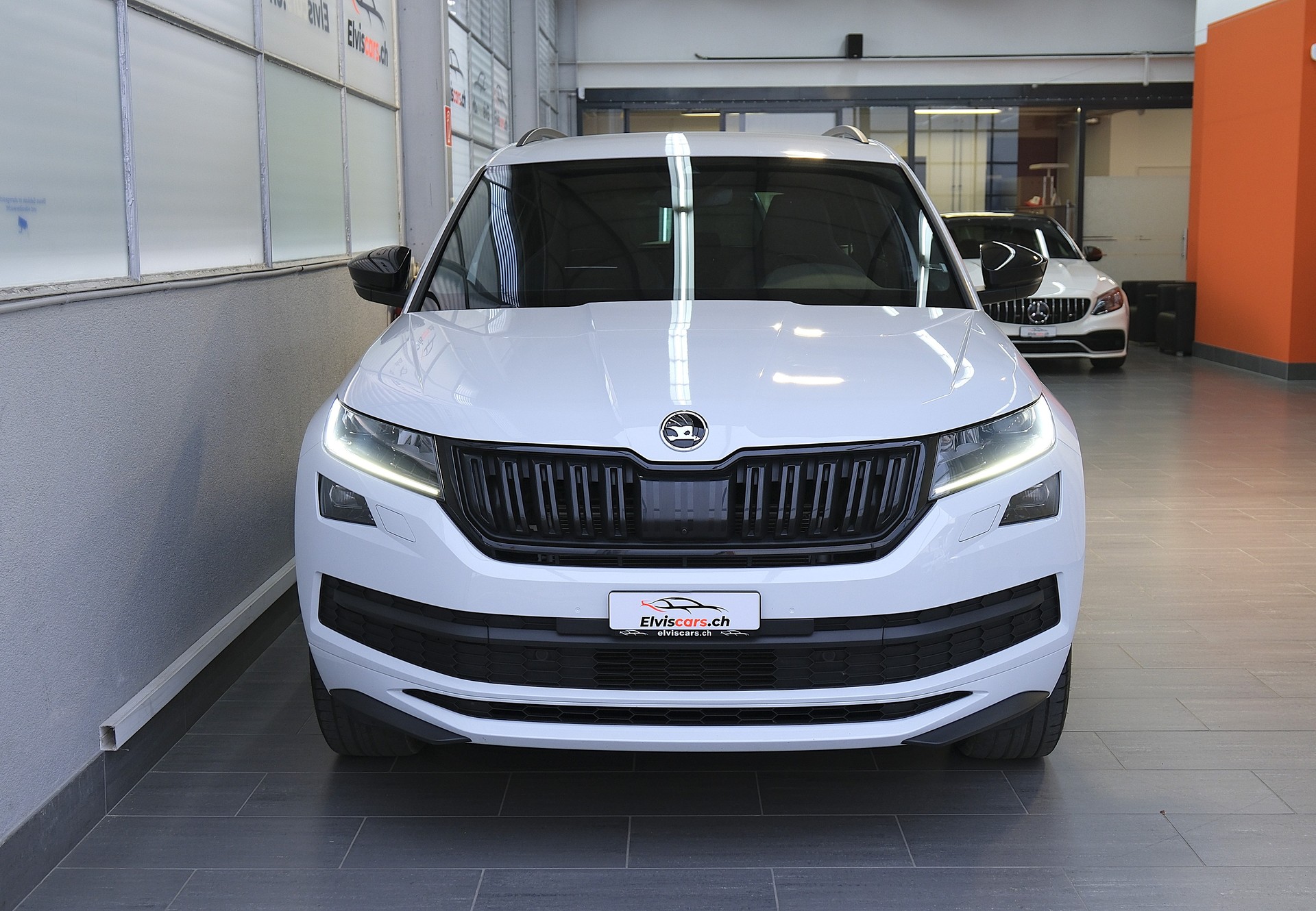 SKODA Kodiaq 2.0 TSI 4x4 Sport Line-image-30