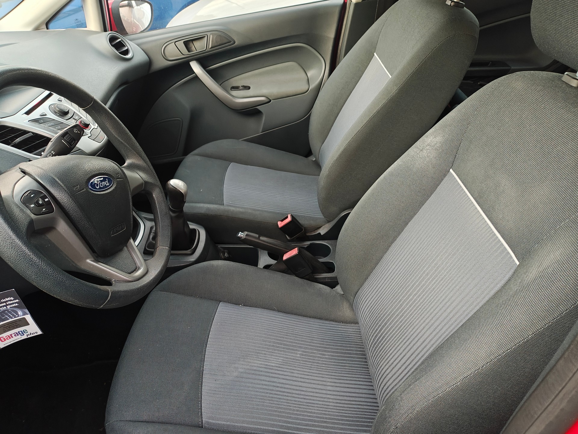 FORD Fiesta 1.4 16V Trend-image-7