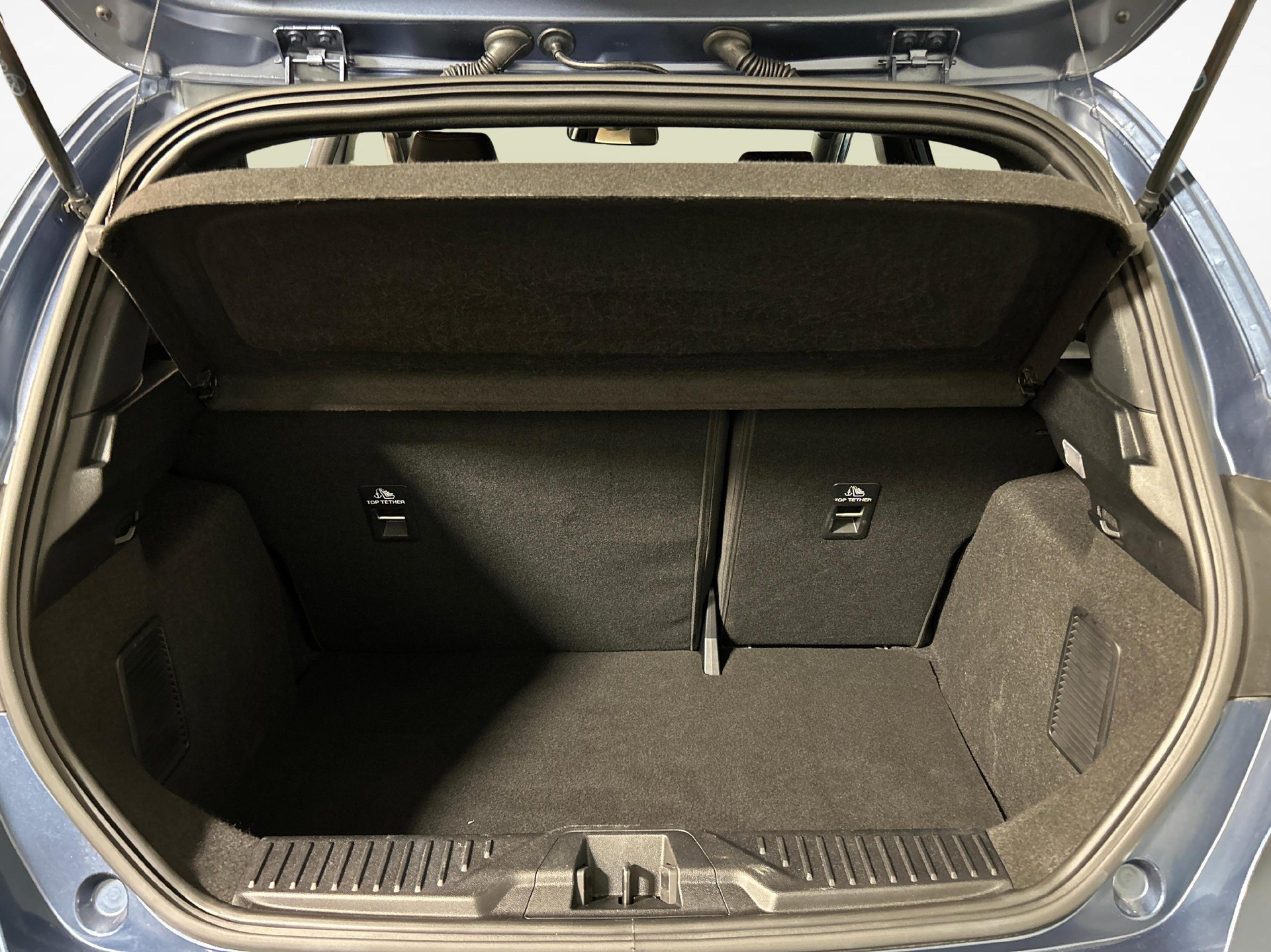 FORD Fiesta 1.0 EcoB Hybrid ST-Line X-image-11