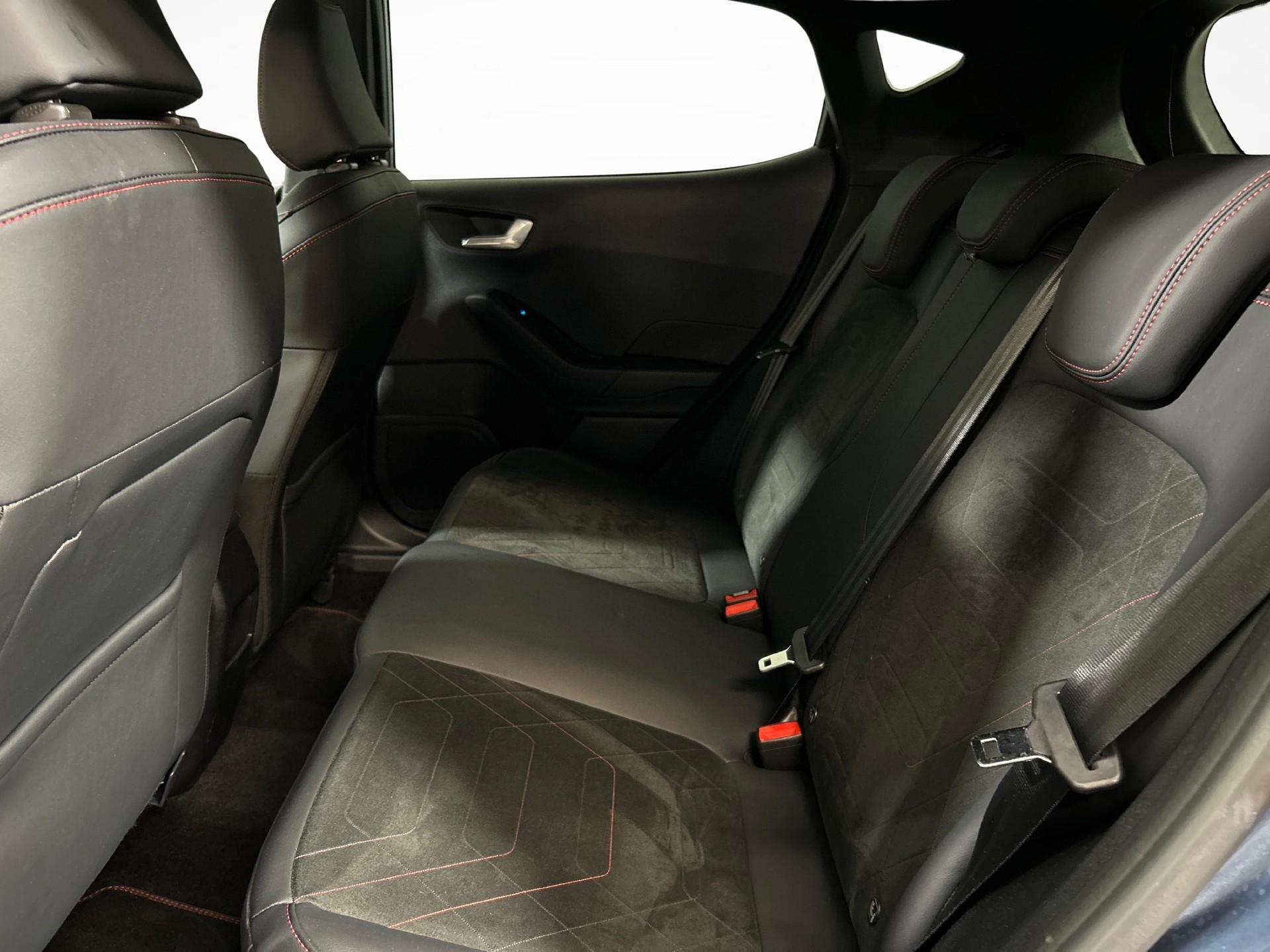 FORD Fiesta 1.0 EcoB Hybrid ST-Line X-image-3