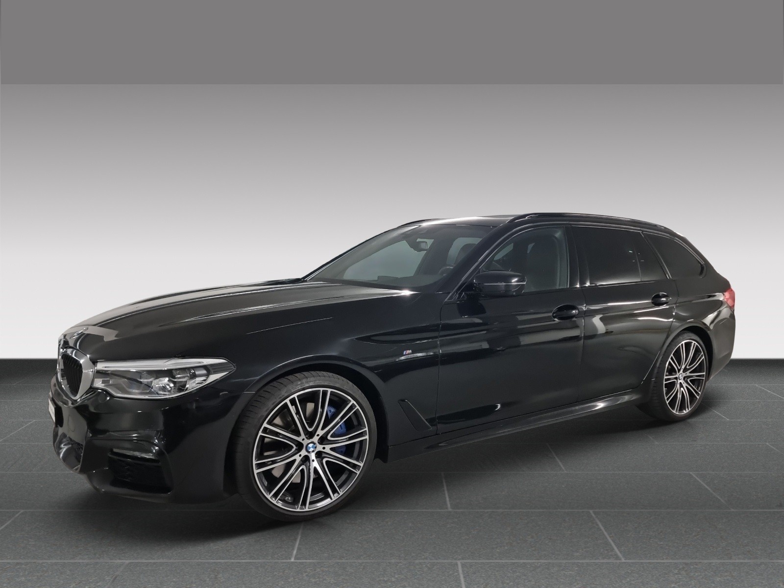 BMW 540i xDrive Touring M Sport | Neupreis CHF 126'470.--image-0