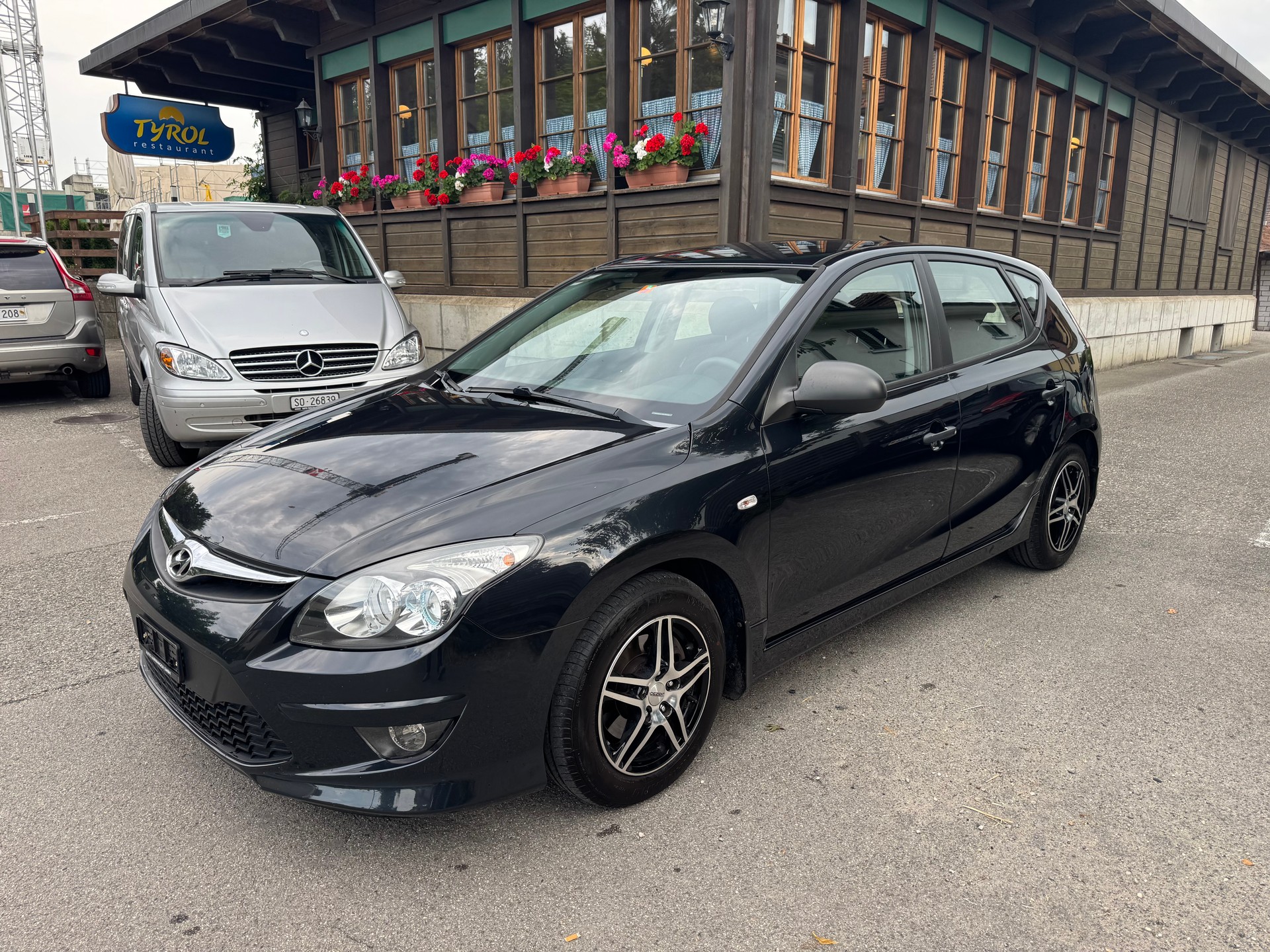 HYUNDAI i30 1.4 Comfort-image-1