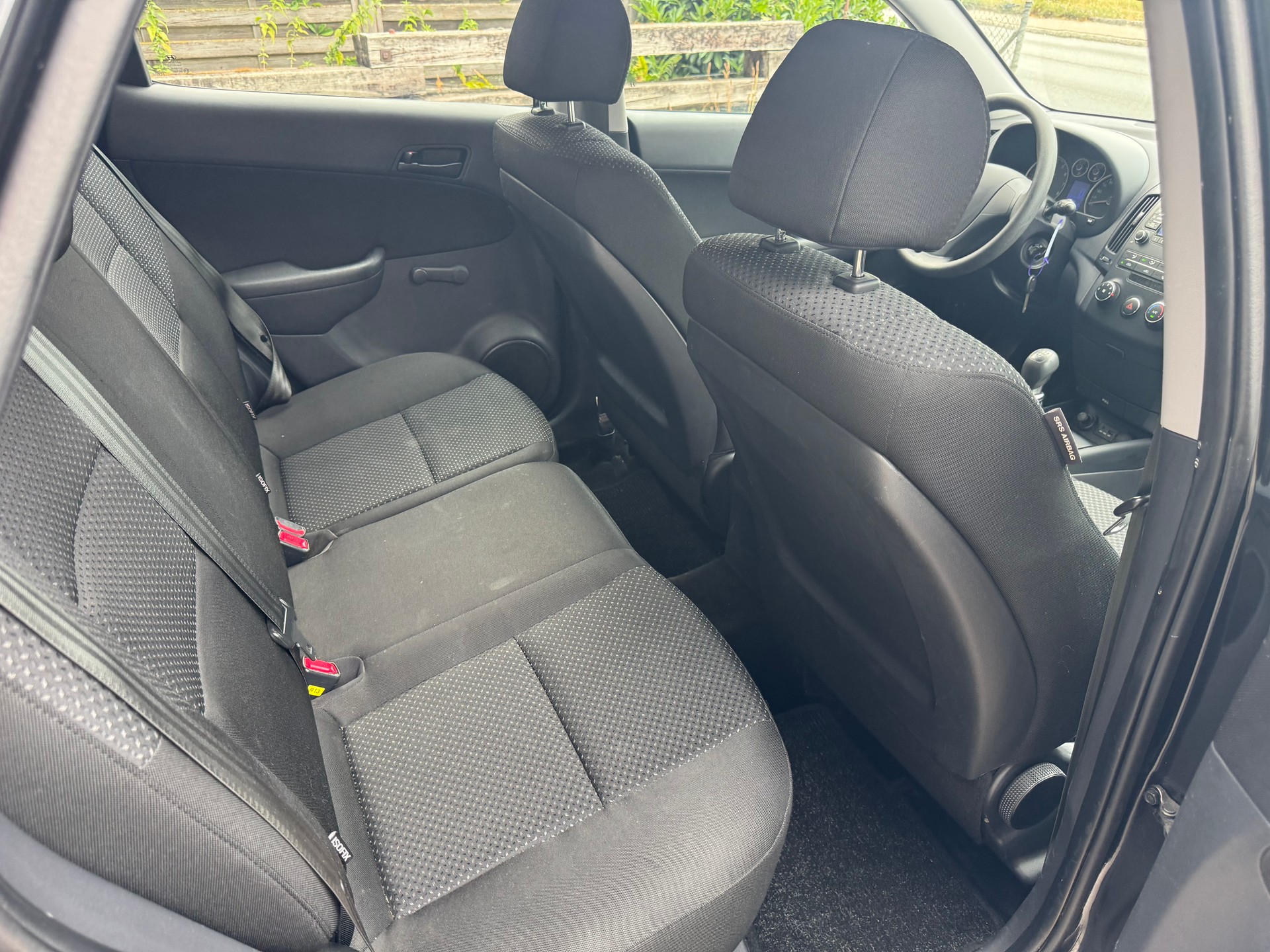HYUNDAI i30 1.4 Comfort-image-12