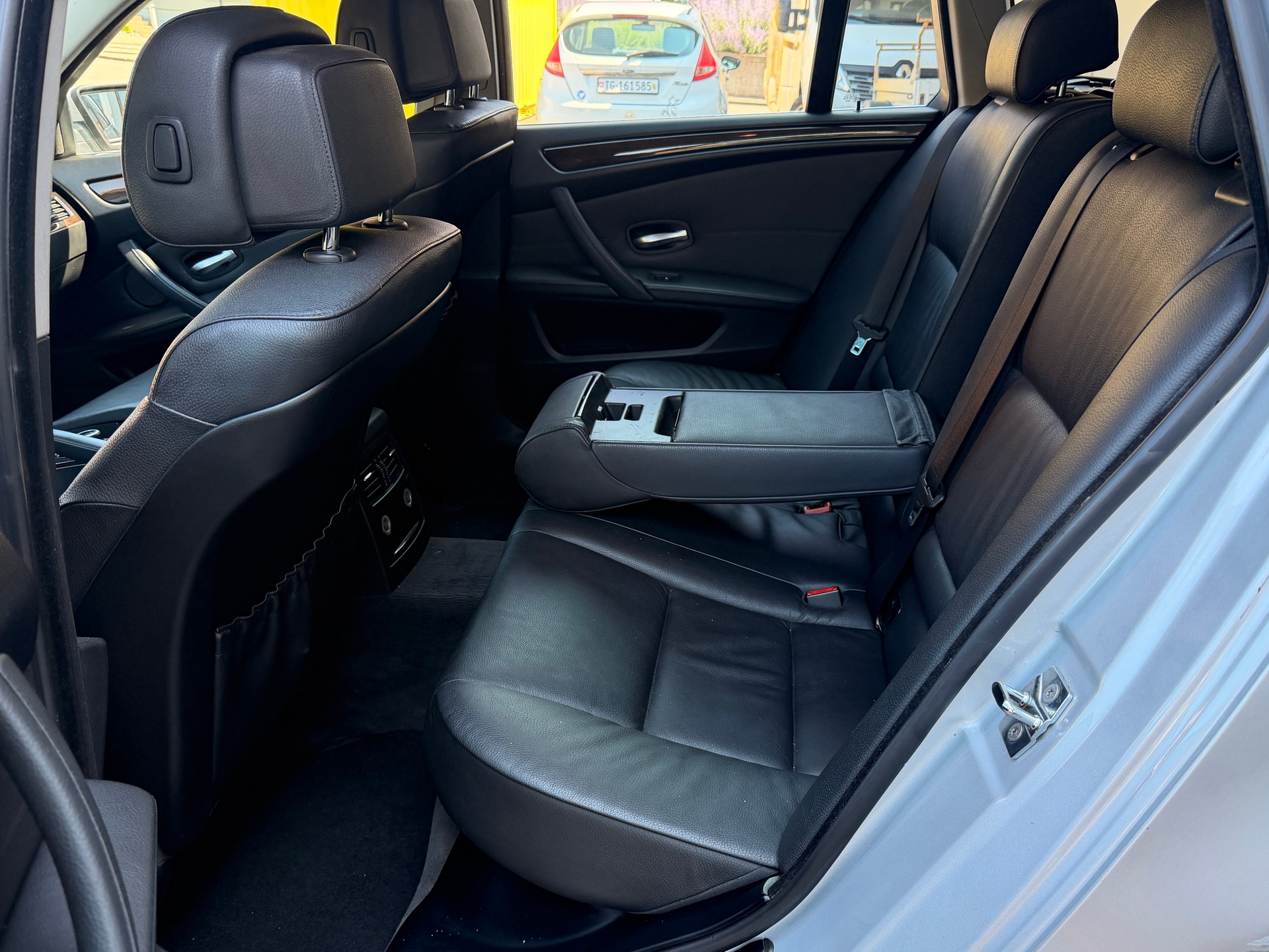 BMW 530d Touring Steptronic-image-5