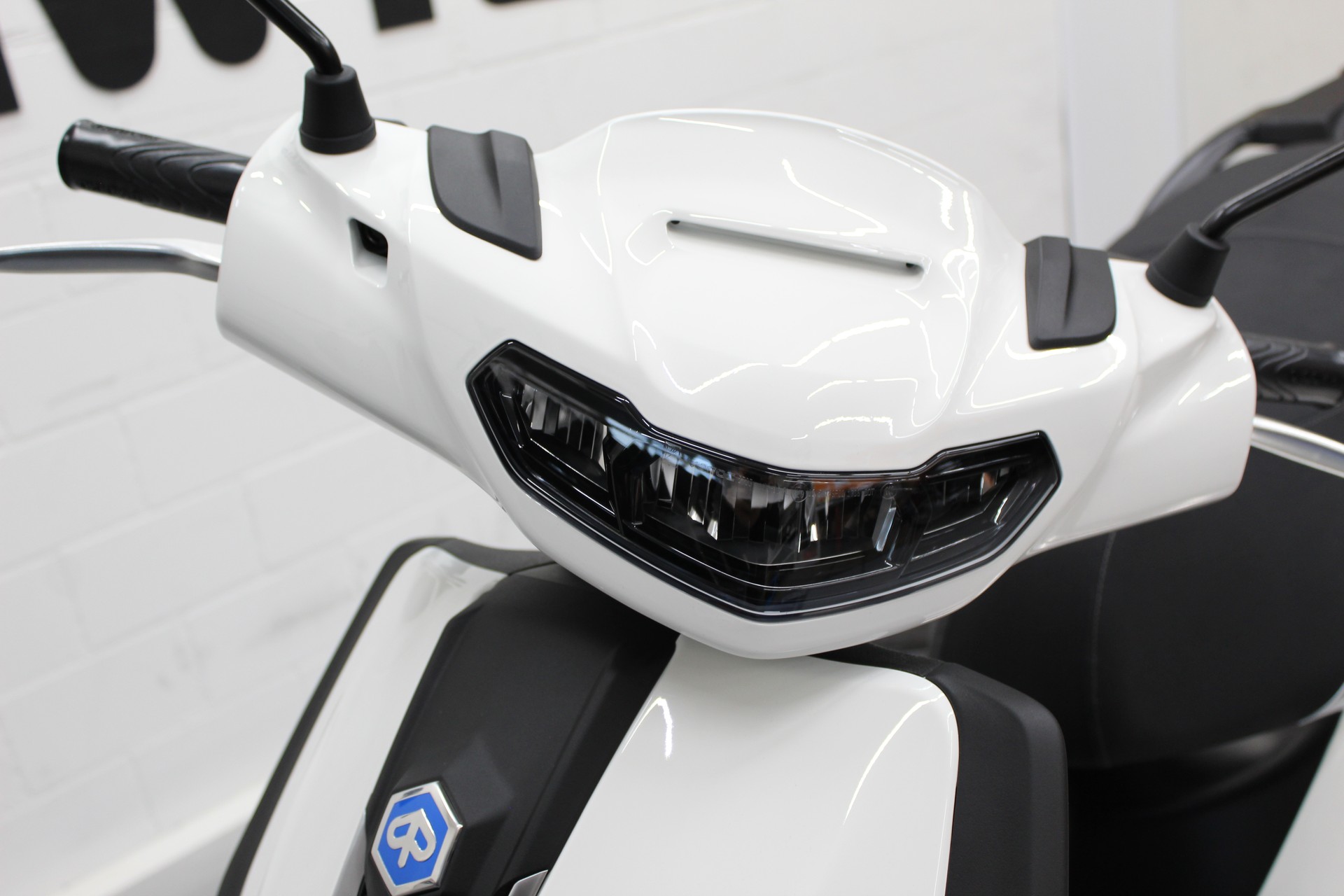 PIAGGIO Liberty 125 Sport E5+-image-6