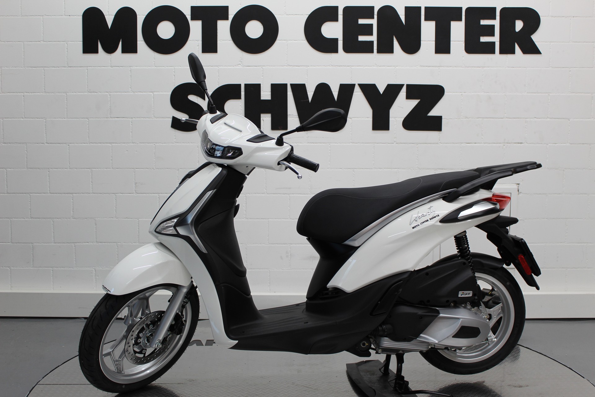 PIAGGIO Liberty 125 Sport E5+-image-4