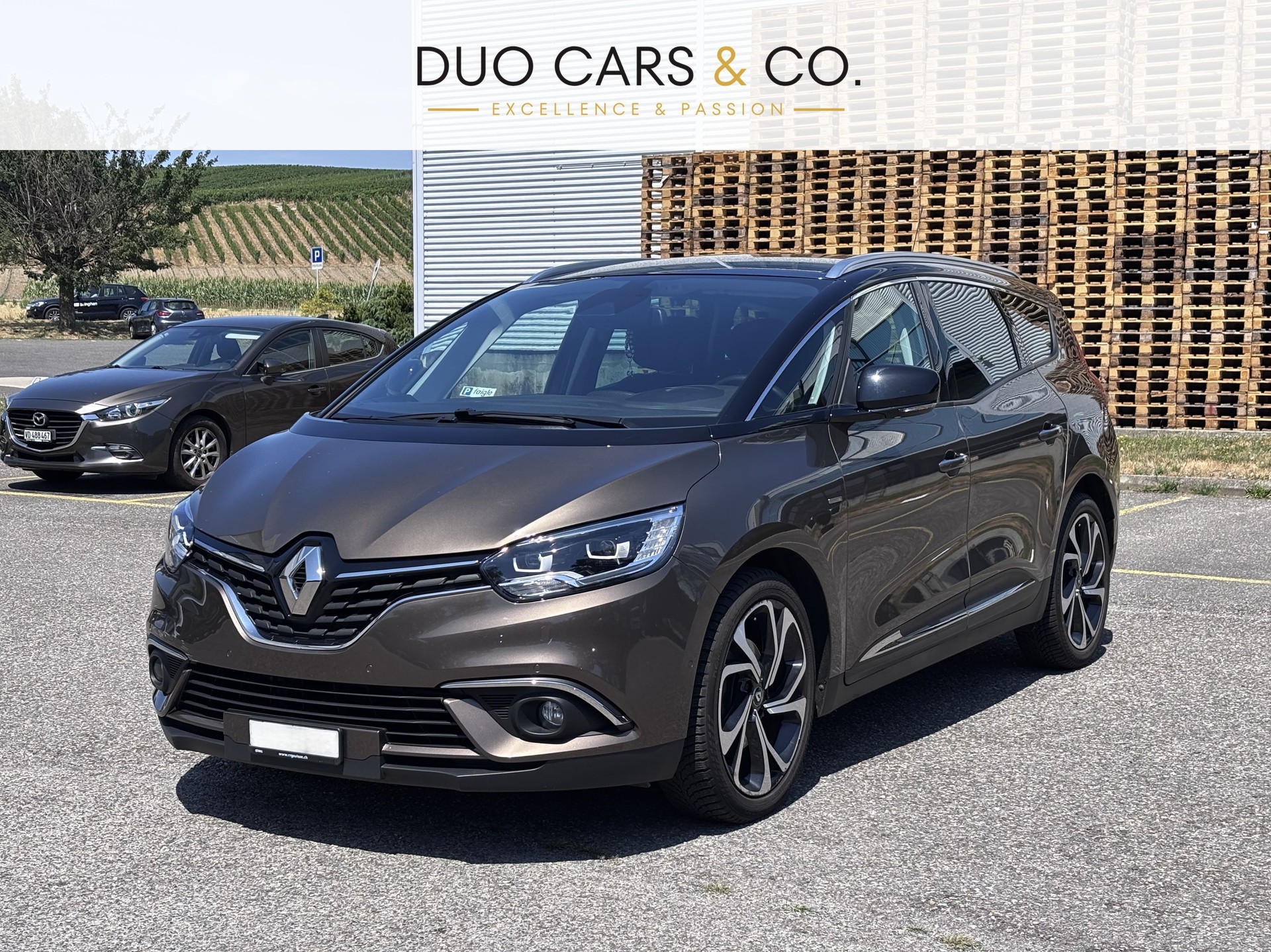 RENAULT Grand Scénic 1.5 dCi Bose EDC *7 places*-image-0
