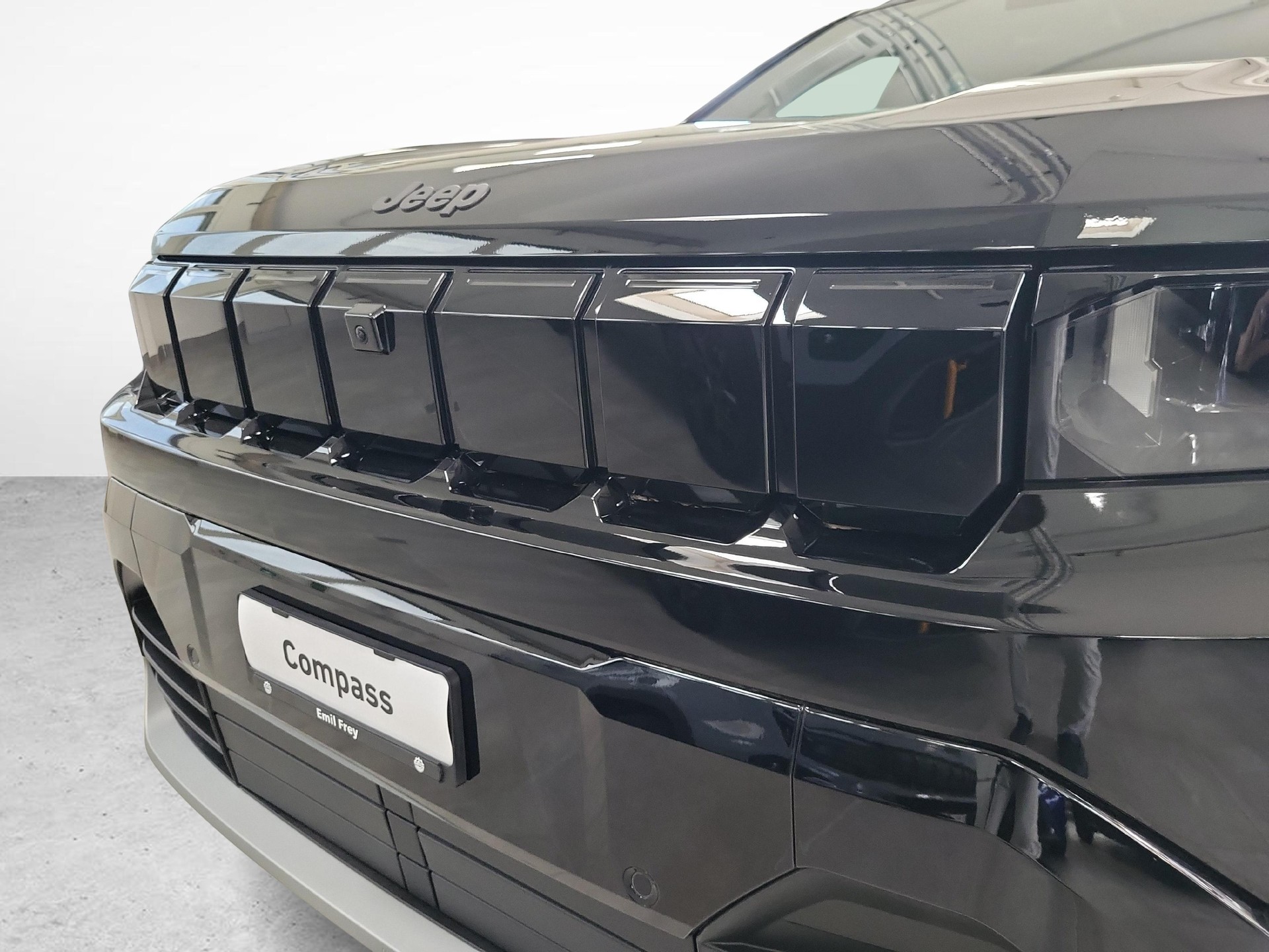 JEEP NEW Compass First Edition - Full Electric - Ruote invernali incluse - Leasing da 1,99%!!-image-8