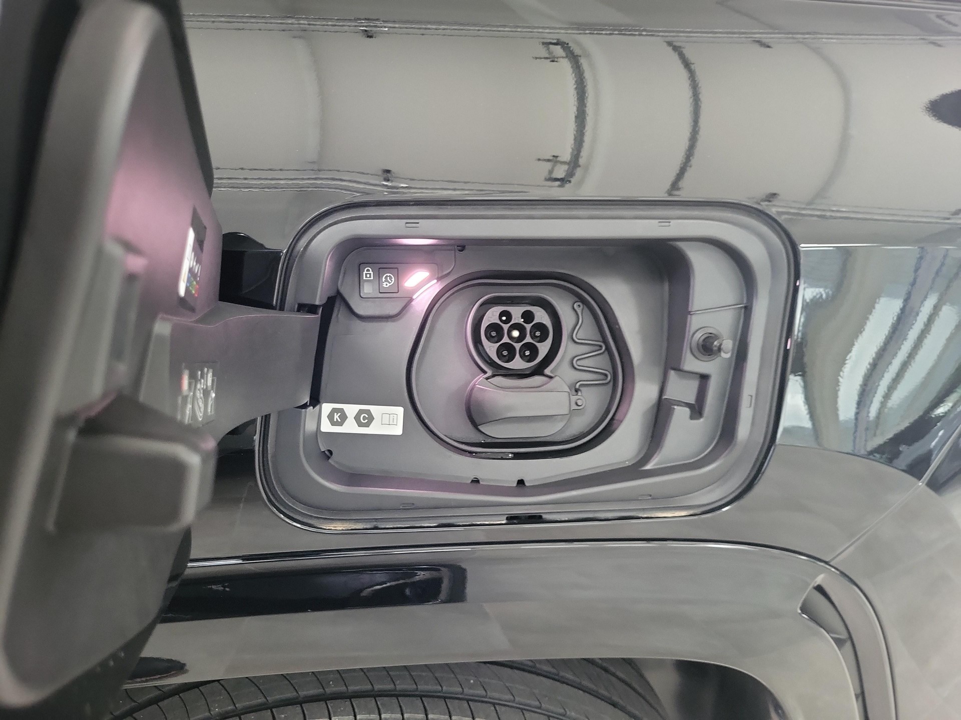 JEEP NEW Compass First Edition - Full Electric - Ruote invernali incluse - Leasing da 1,99%!!-image-11