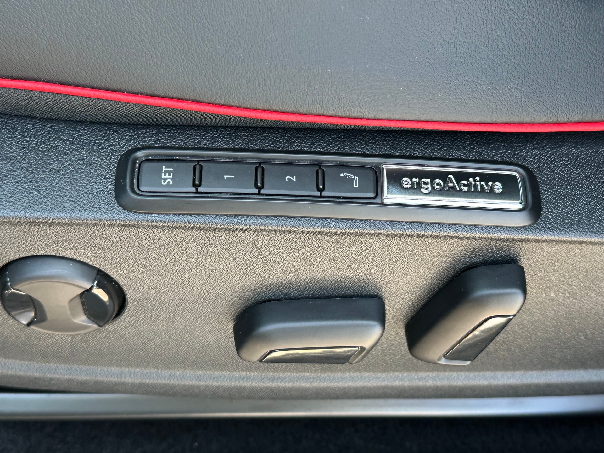 VW ID.3 GTX 79 kWh GTX Anhängerkupplung / Wärmepumpe-image-9
